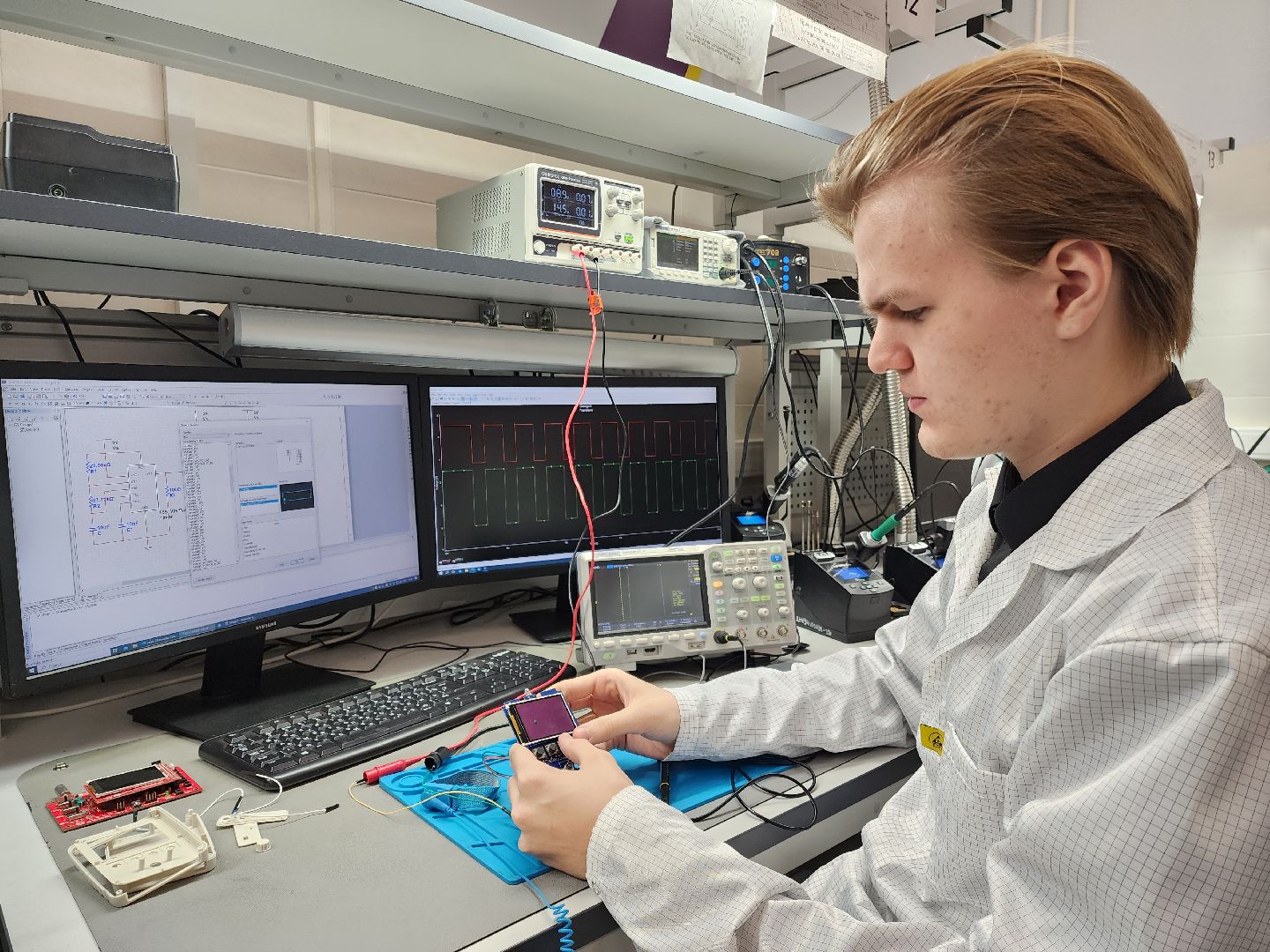 раменское, образование, студент раменского колледжа победил в чемпионате по электронике,