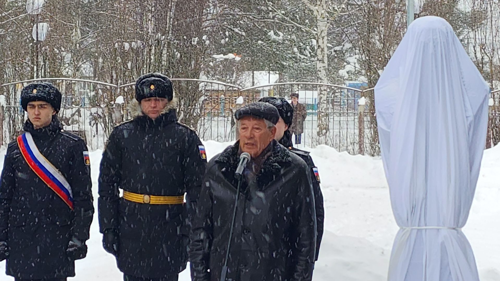 Теряево, открытие памятника, Адмирал Лобов, история, вертикалки,