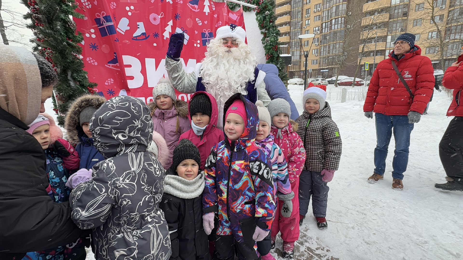 Одинцово, Сани деда мороза, почта деда мороза, вертикалка, вертикальное видео