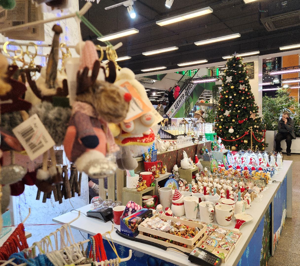 новый год, символ года, змея, новогодние украшения, праздничное настроение, ярмарка, вертикалки,