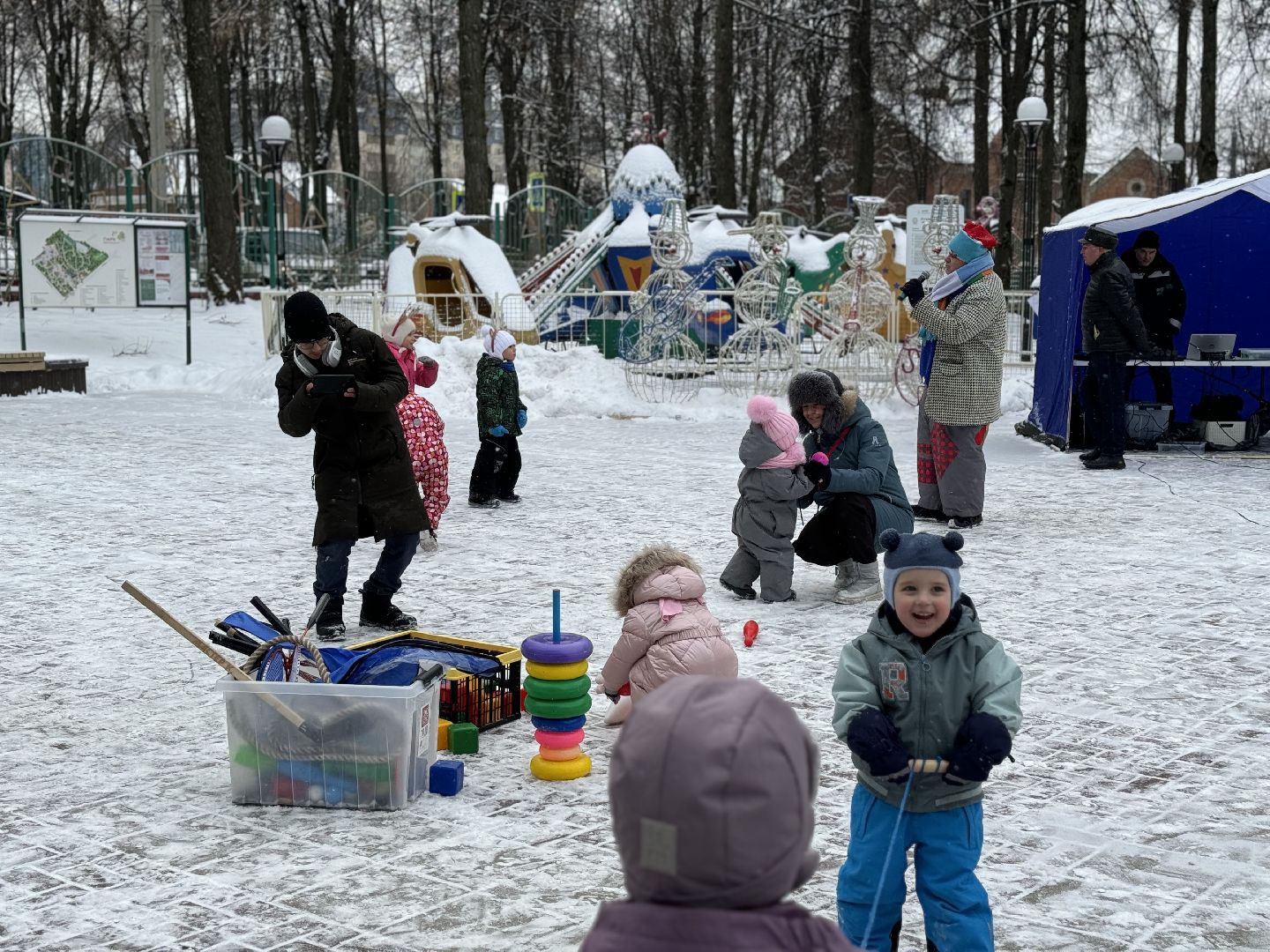зима в подмомсковье, парки баранки, клоун Алекс, самоварная станция,Новогодняя ярмарка,праздничное мероприятие,