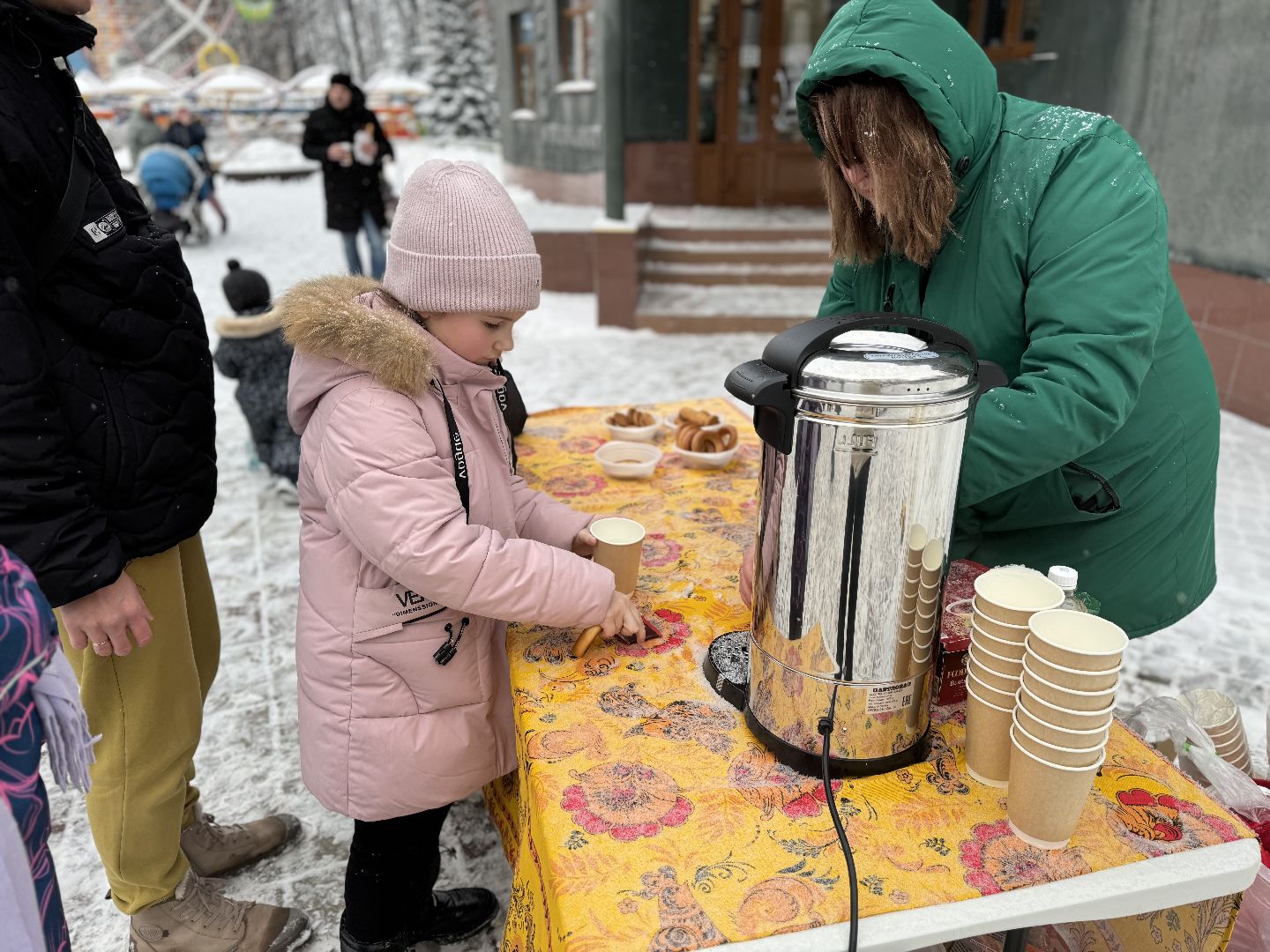 зима в подмомсковье, парки баранки, клоун Алекс, самоварная станция,Новогодняя ярмарка,праздничное мероприятие,