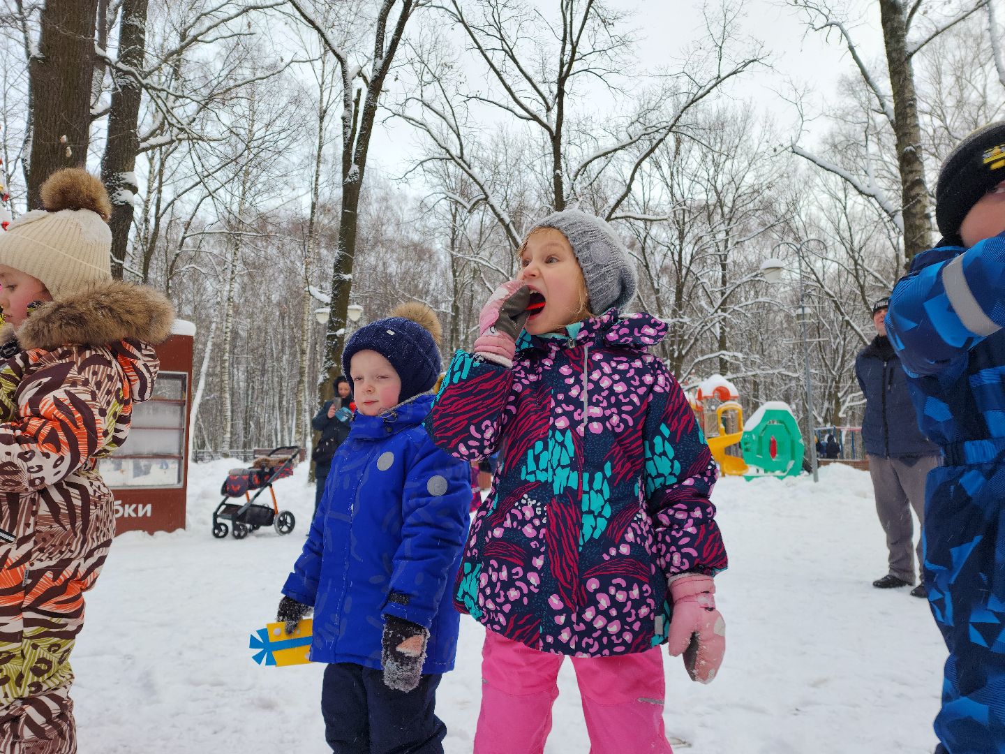 парки, снеговик, новый год, анимация, дети, вертикалки,