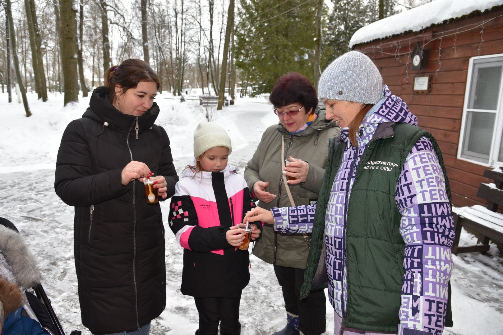 лотошино, лотошинский парк, парки подмосковья, новый год, дети, дед мороз,