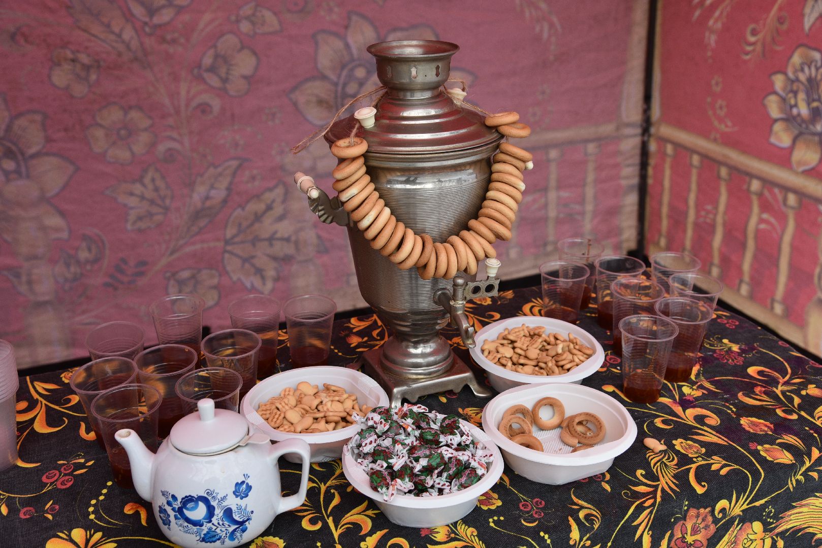 лотошино, лотошинский парк, парки подмосковья, новый год, дети, дед мороз,