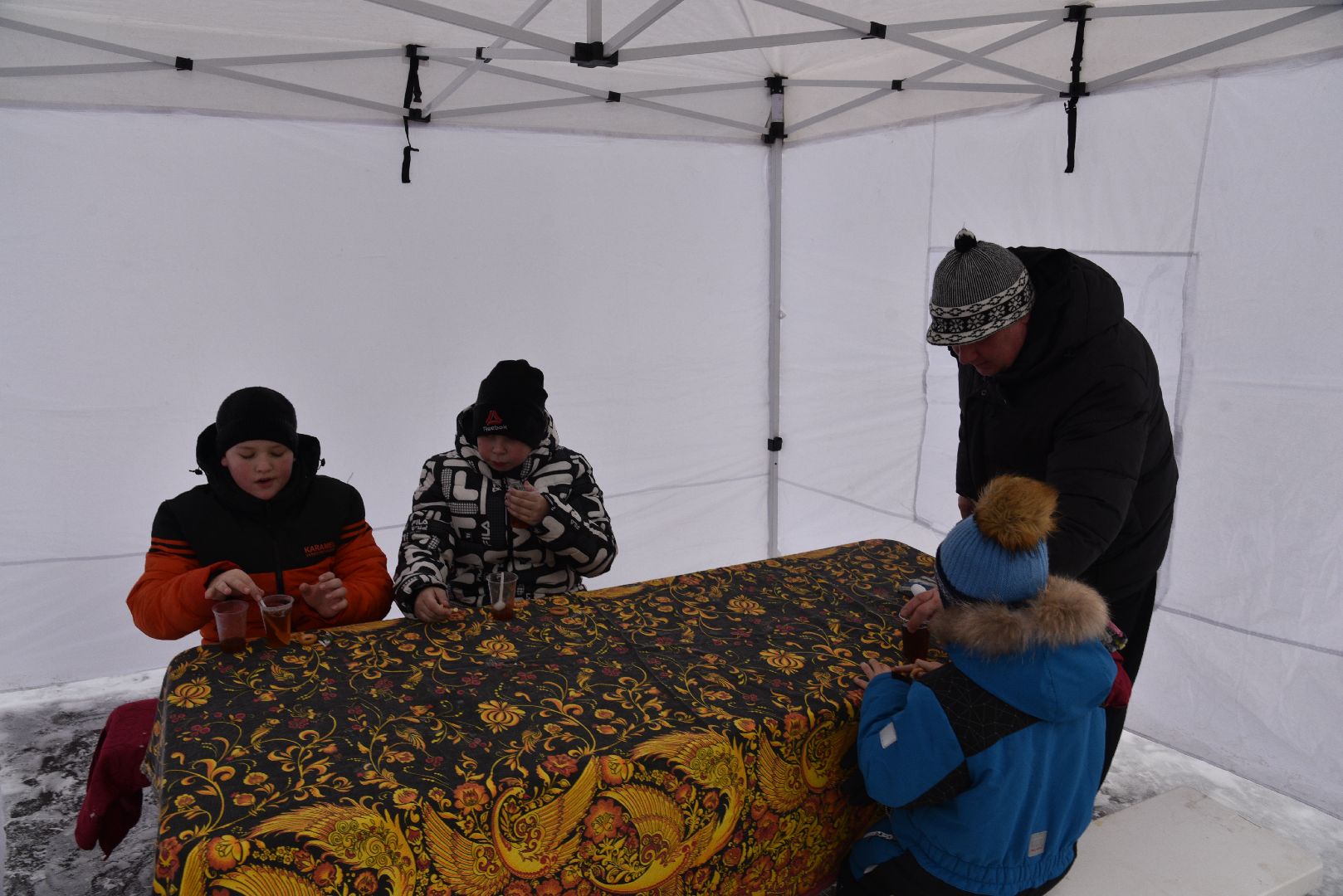 лотошино, лотошинский парк, парки подмосковья, новый год, дети, дед мороз,