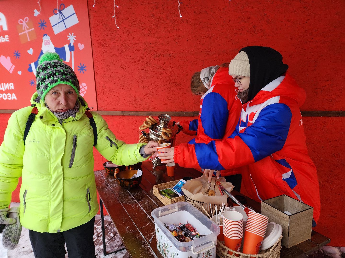парк, парк пехорка, чай, самовар, самоварная станция, волонтер, волонтеры, волонтеры подмосковья, вертикалки,