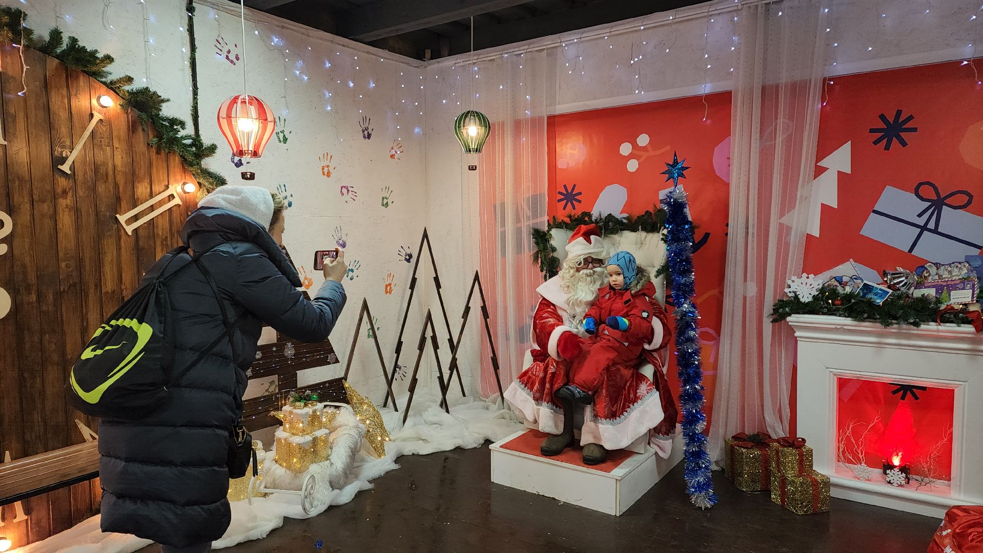 дед, мороз, дед мороз, резиденция деда мороза, парк, парк пехорка, дети, желание, новый год, подарок, новогодний подарок, вертикалки,