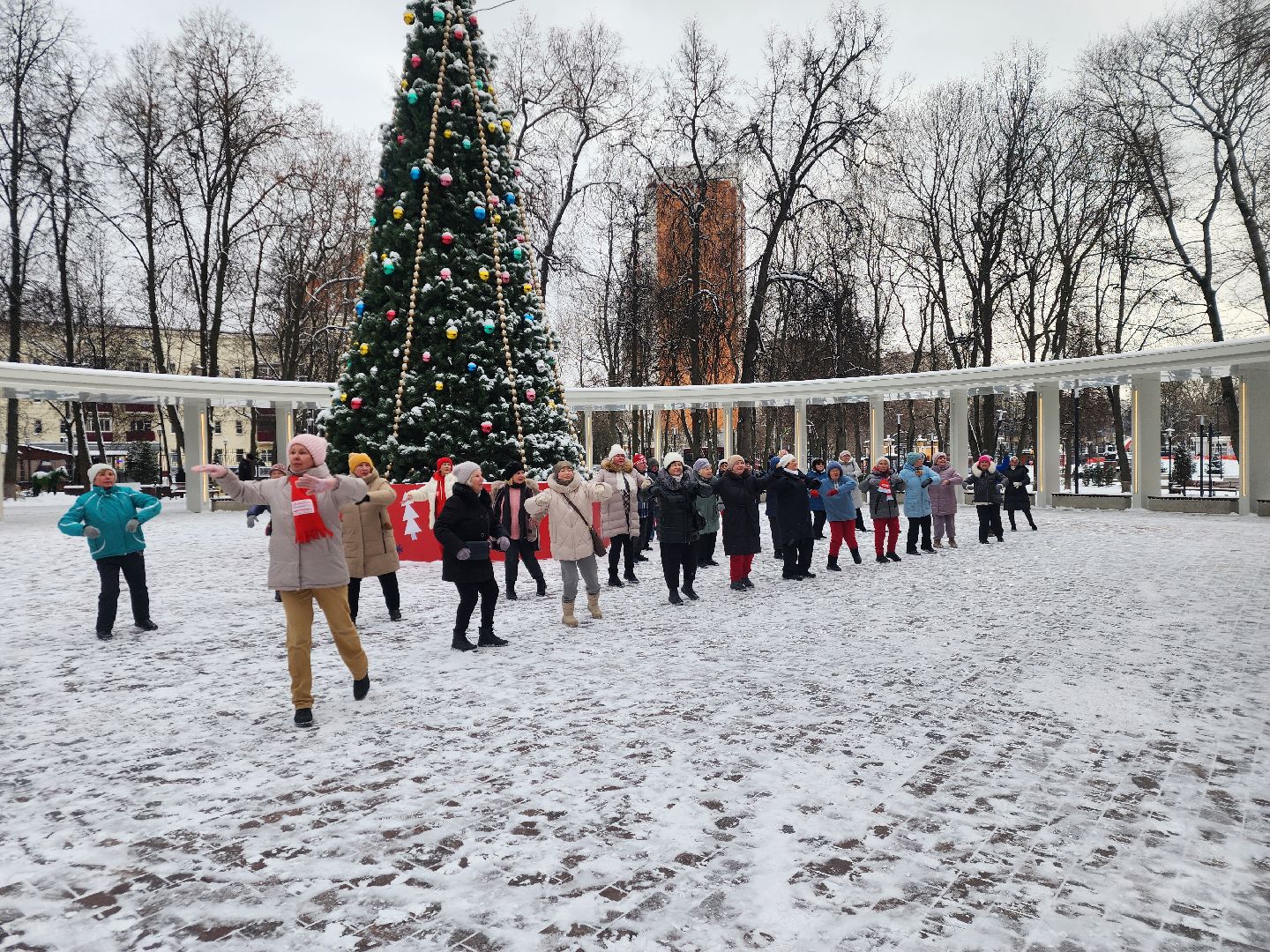 парк талалихина, подольск, активное долголетие, флешмоб,