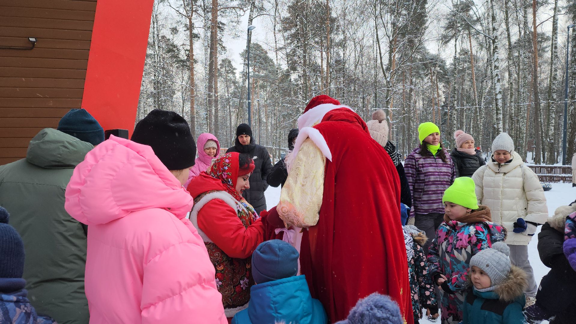 новый год, праздник, дети, для детей, праздник для детей, парк, парк пехорка, праздничная программа, праздничная программа для детей, вертикалки,