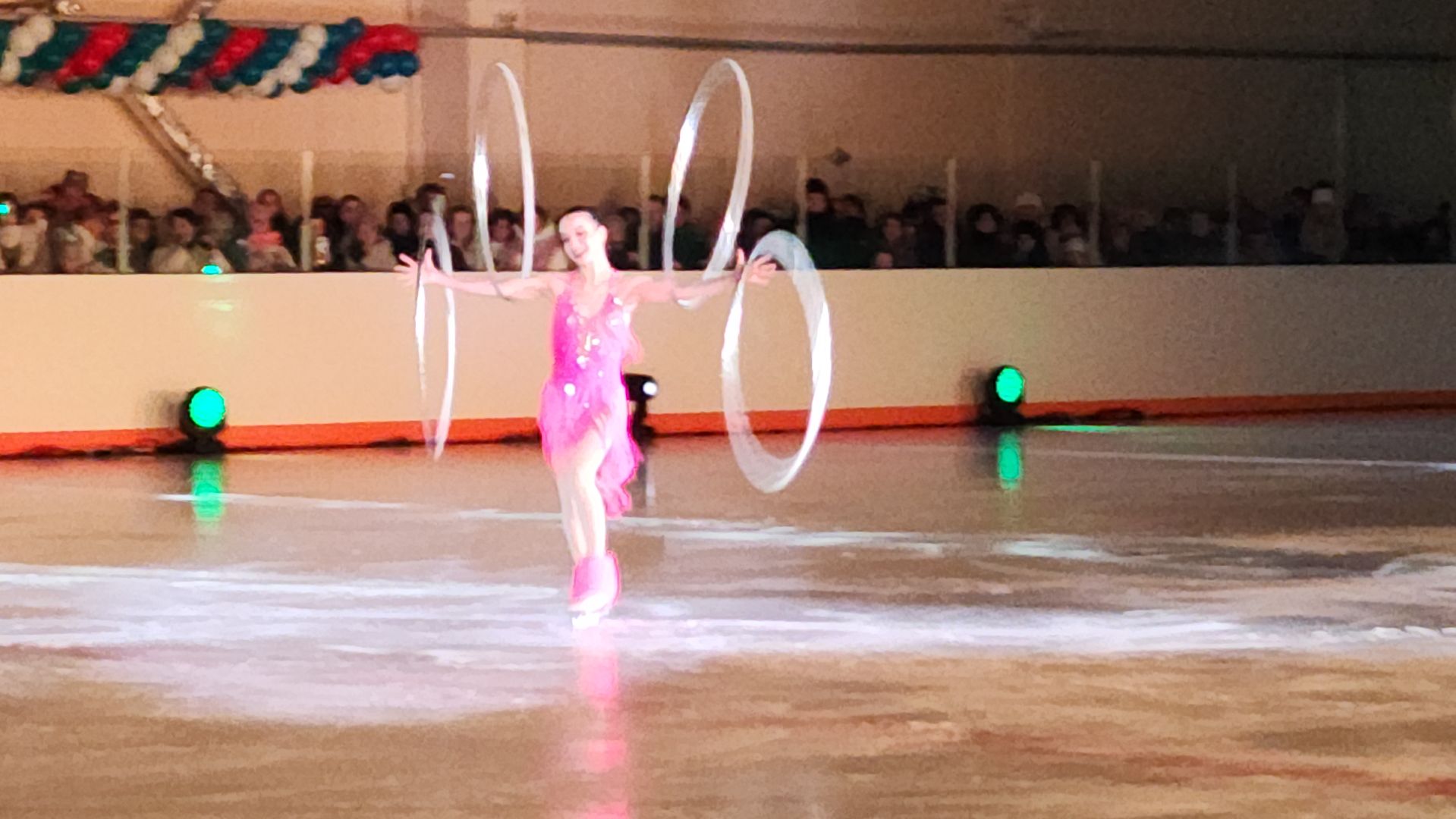 волоколамск, чемпионы, ледовое шоу, зима в подмосковье, вертикалки, илья авербух,