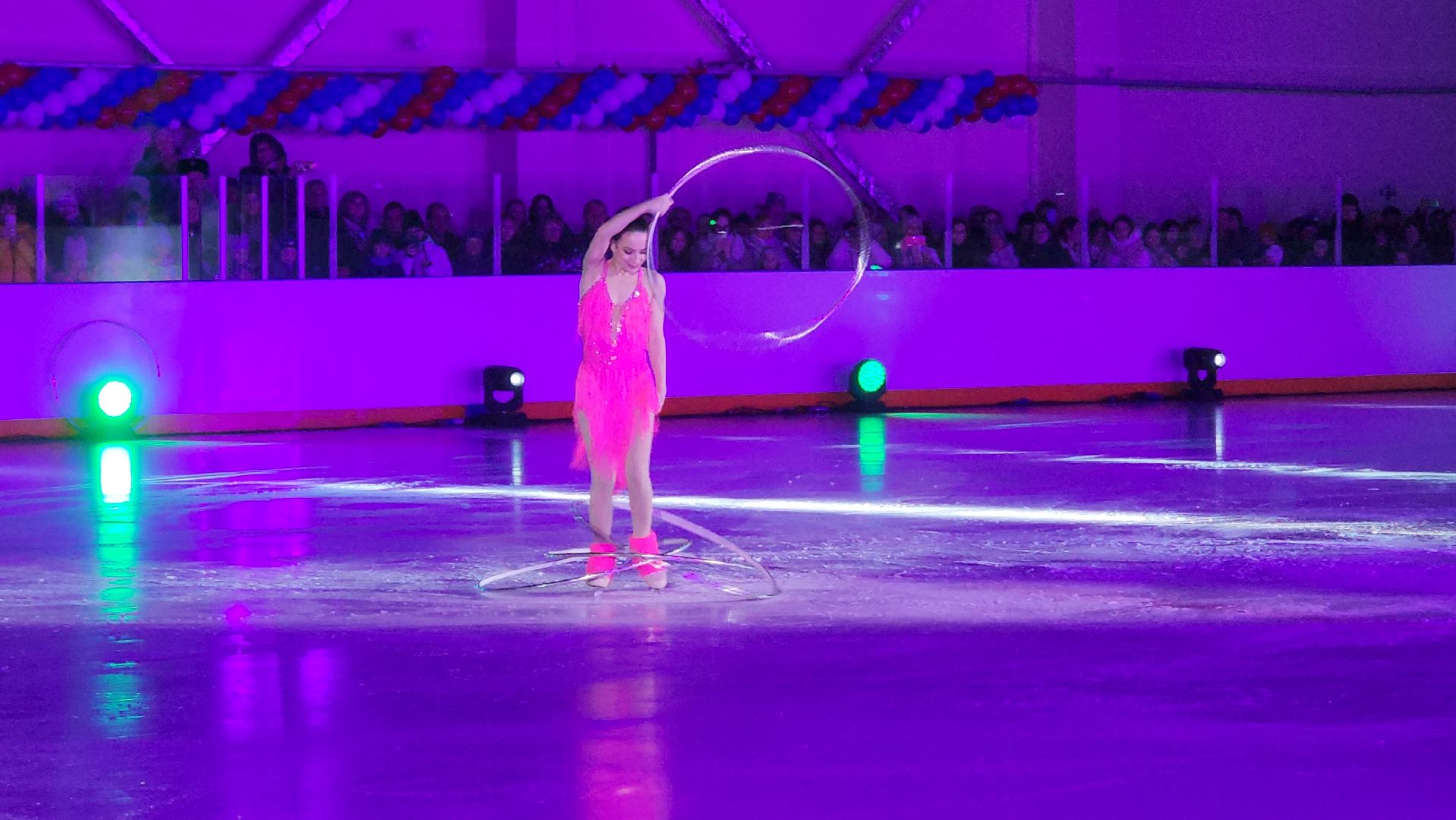 волоколамск, чемпионы, ледовое шоу, зима в подмосковье, вертикалки, илья авербух,