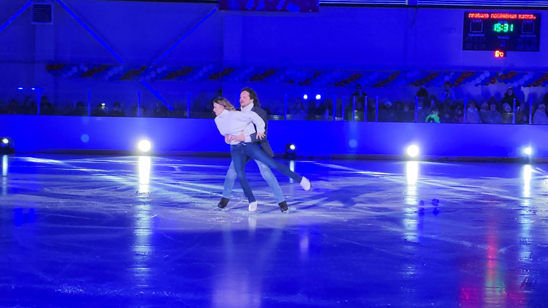 волоколамск, чемпионы, ледовое шоу, зима в подмосковье, вертикалки, илья авербух,