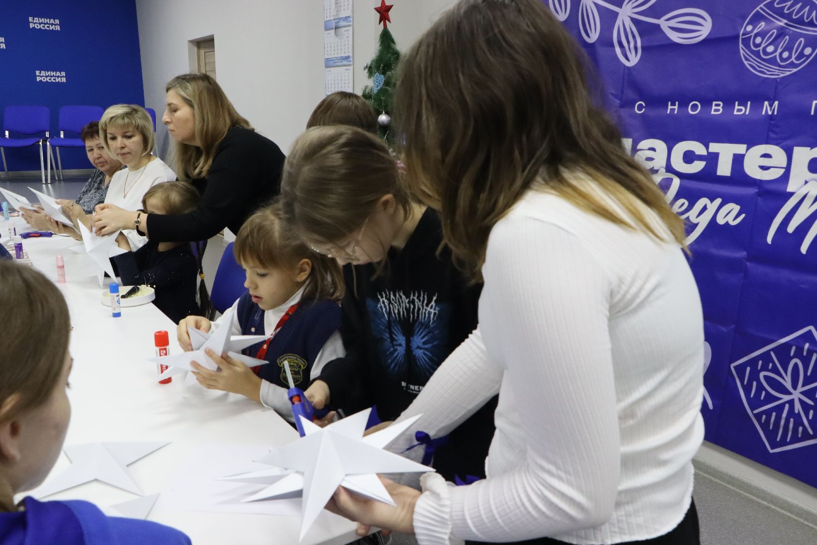 Серебряные Пруды, Молодая гвардия Серебряные Пруды, вертикалки, Новый год,