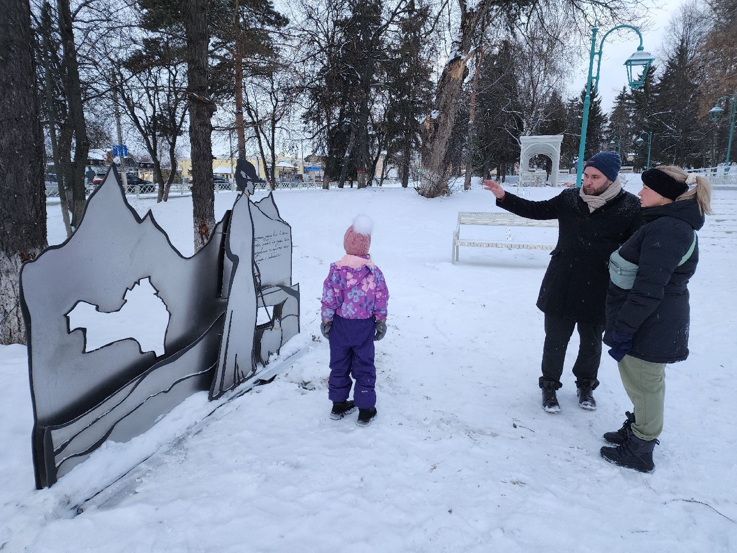 Чехов, бульвар имени Чехова, сквер Чехова, реконструкция, благоустройство, обновление, арт-объекты, художник Алексей Шилов, формирование комфортной городской среды, вертикалки,