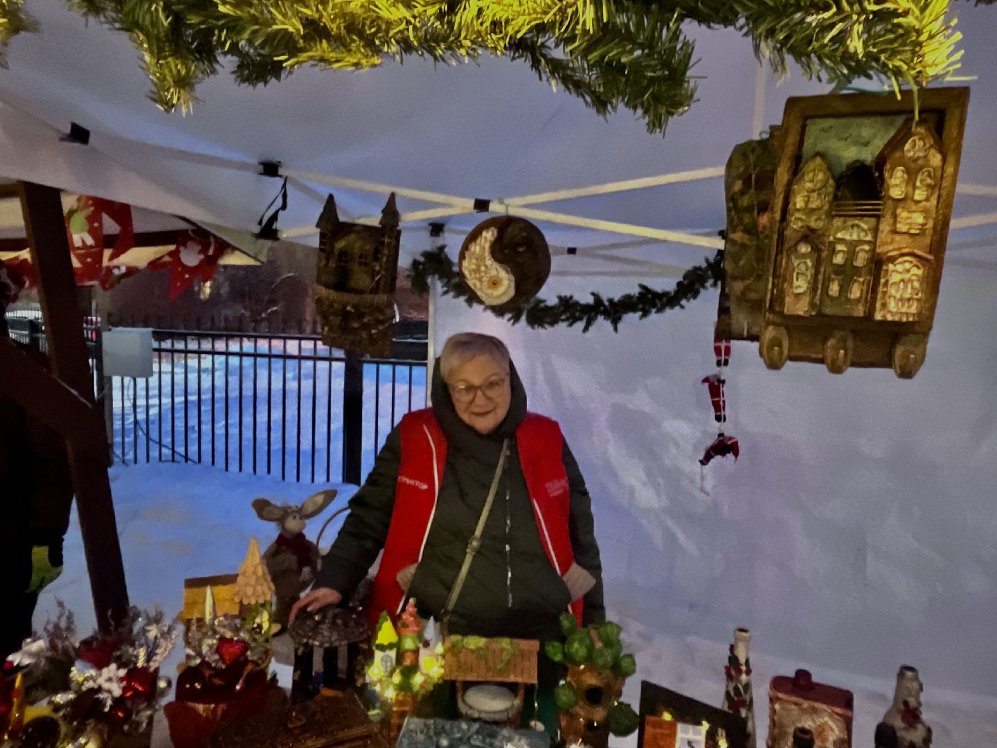 вертикальное видео, наро-фоминск, парки подмосковья, парки баранки, парк наро-фоминска, новогодняя ярмарка,