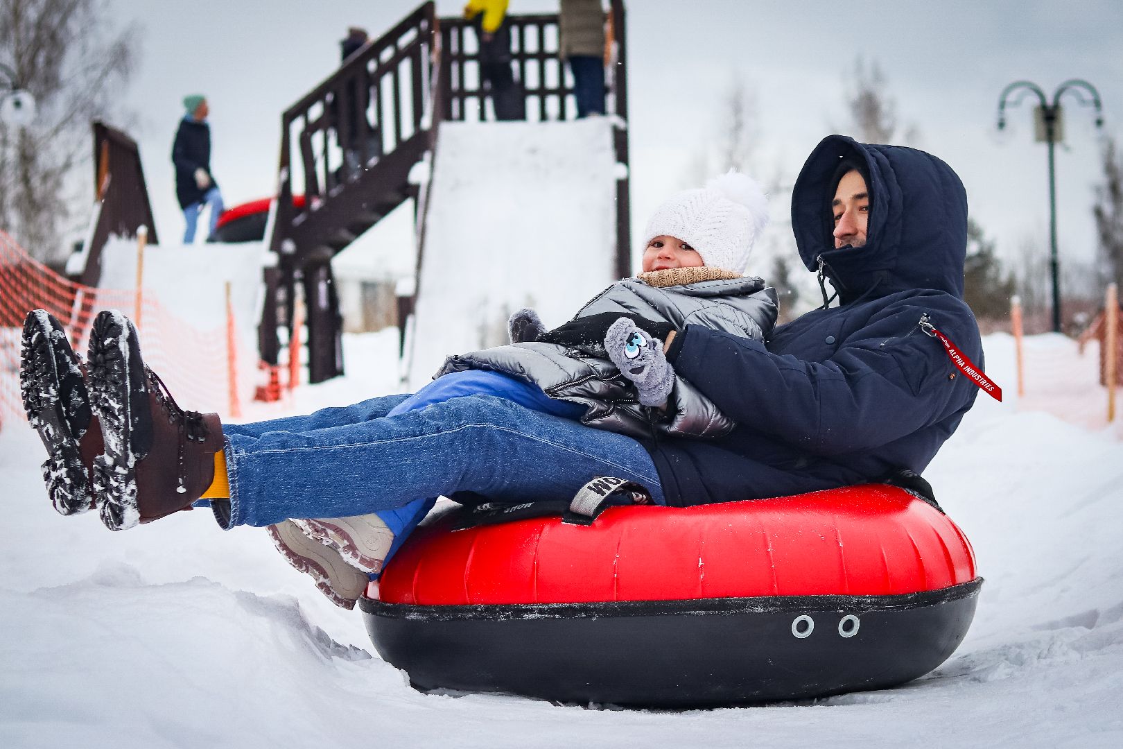 Клин, общество, тюбинговые горки, ВЕРТИКАЛКИ, зима в подмосковье,