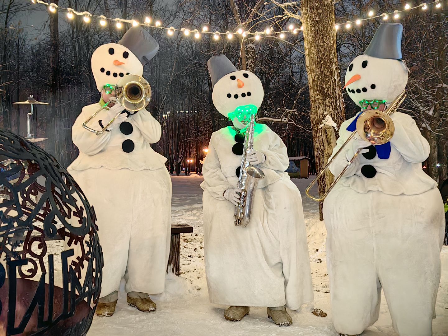 оркестр снеговиков, статуэтки, ярмарка вакансий, новогодние игрушки, вертикалки