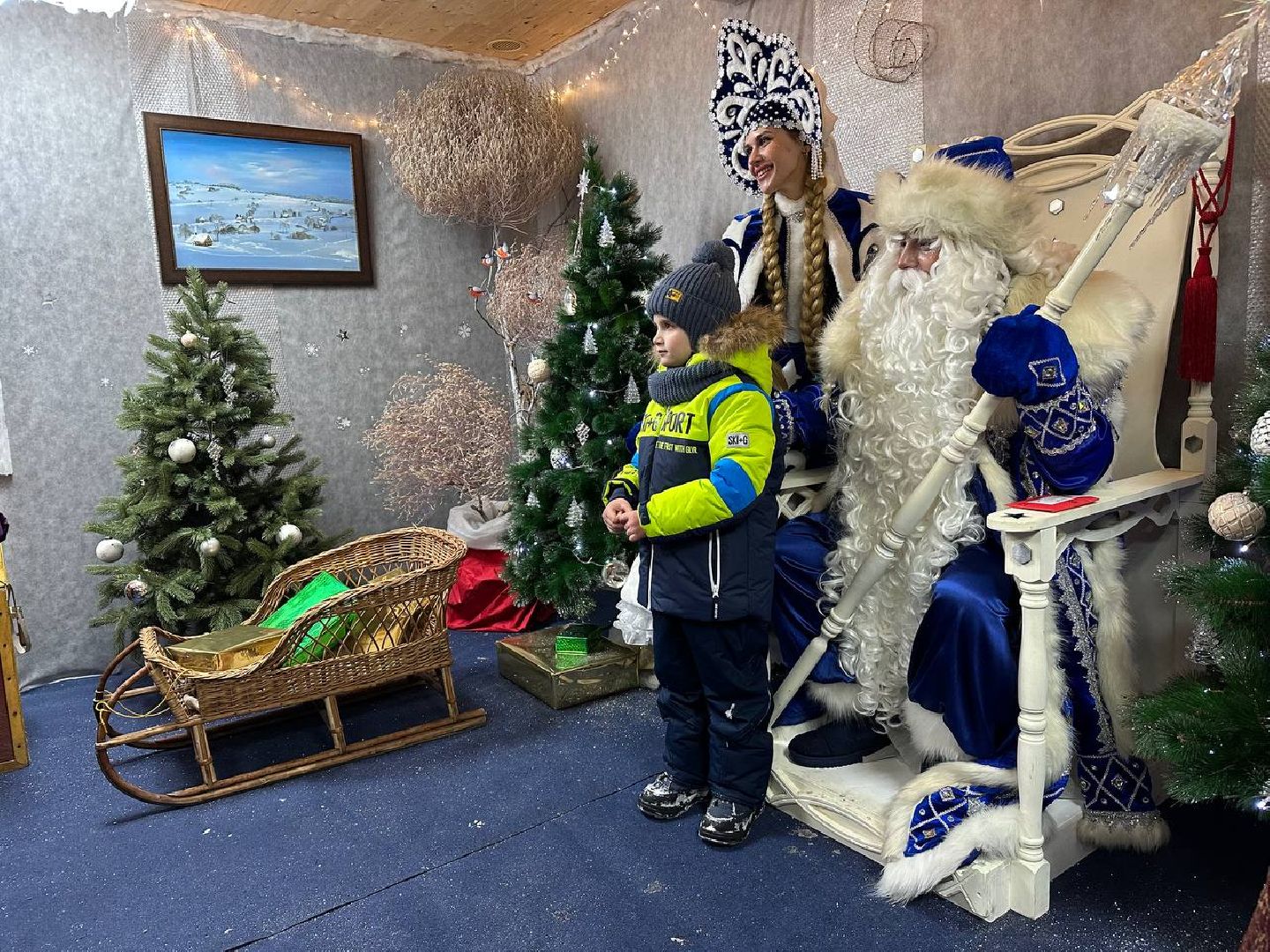 парки, парки домодедово, дед мороз и снегурочка,