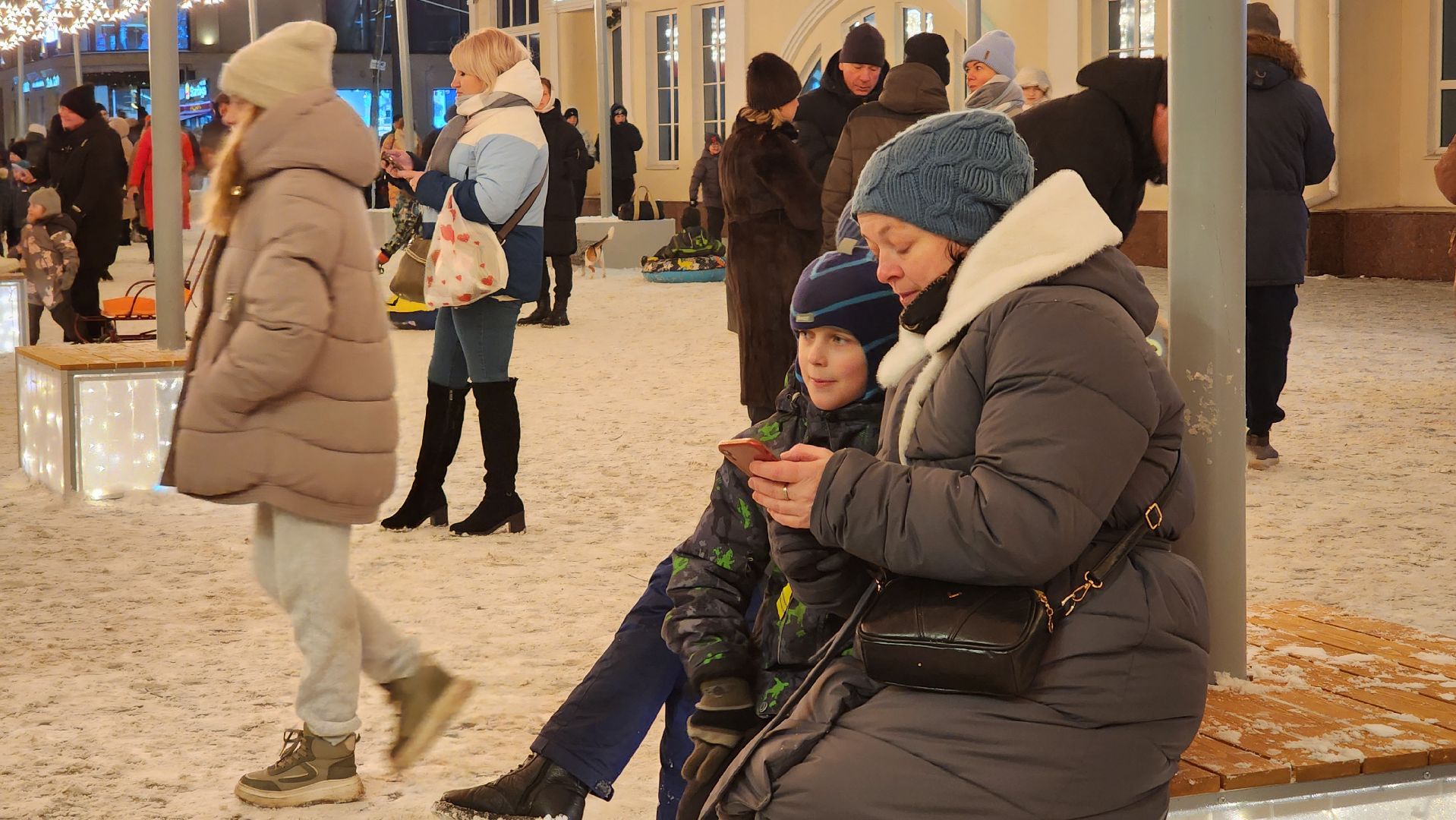 украшение города, новогодняя иллюминация, Фонтанная площадь, Ногинск, Богородский городской округ, вертикалки