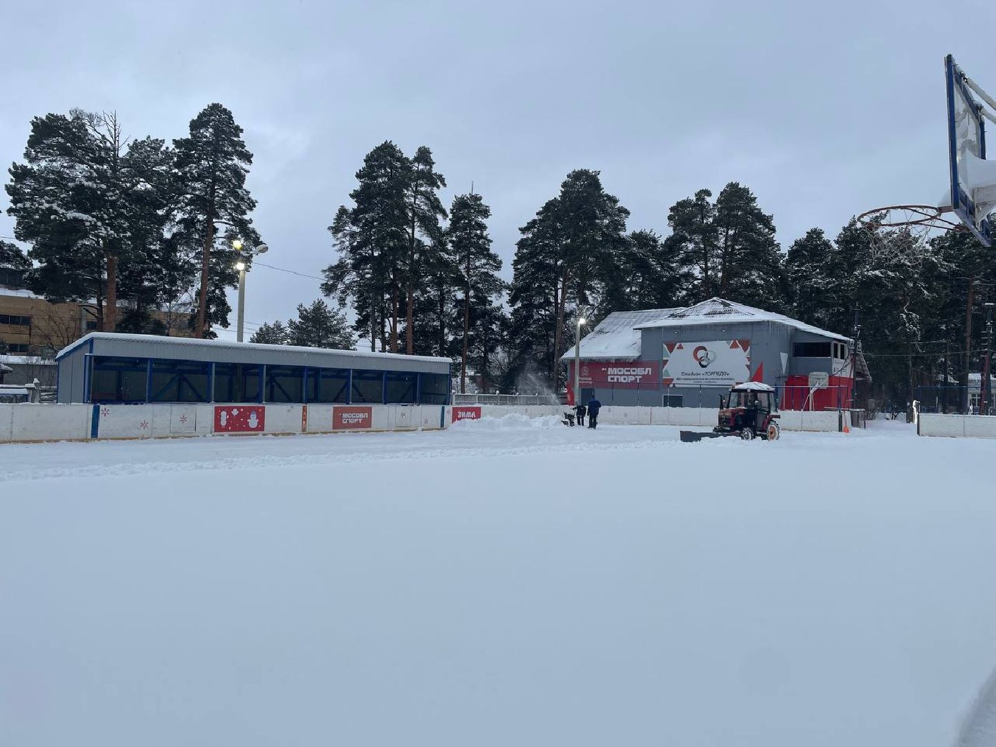 дмитров, зима в подмосковье, зимние катки, вертикалки,