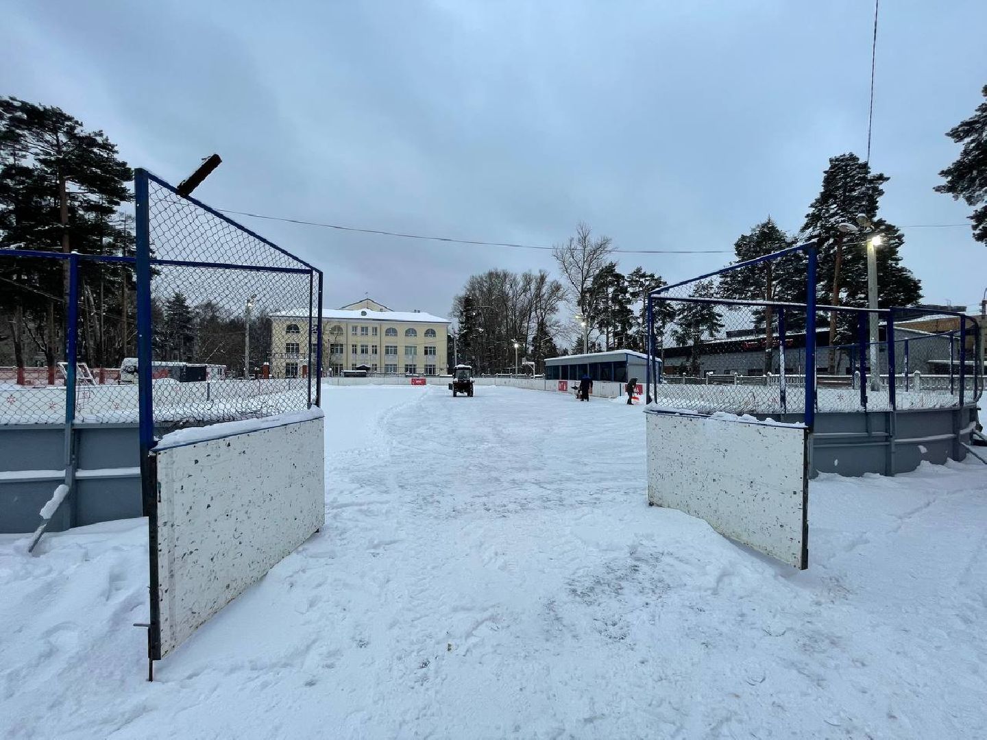 дмитров, зима в подмосковье, зимние катки, вертикалки,