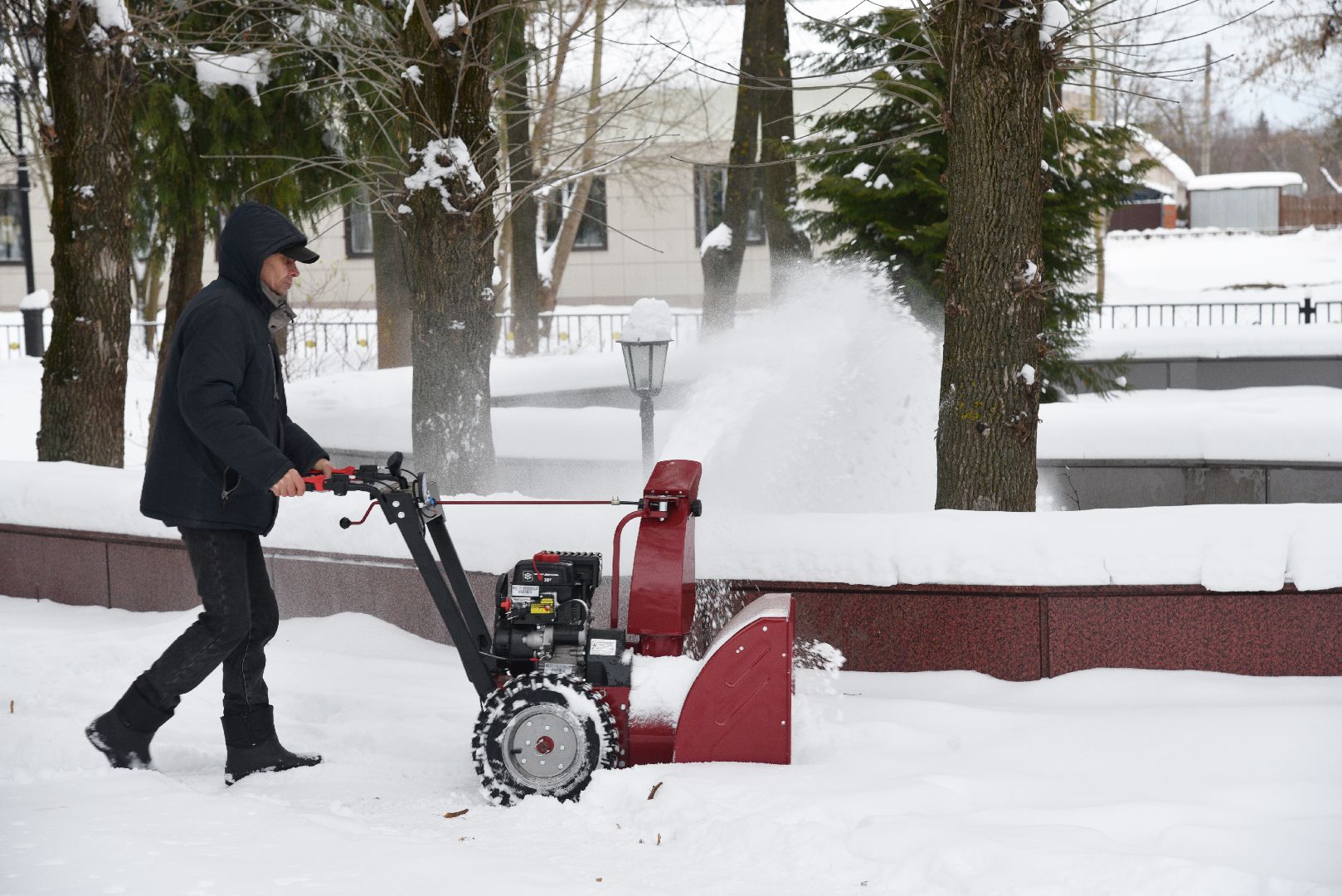 лотошино, сквер победы, добродел, уборка снега, благоустройство, вертикалки,