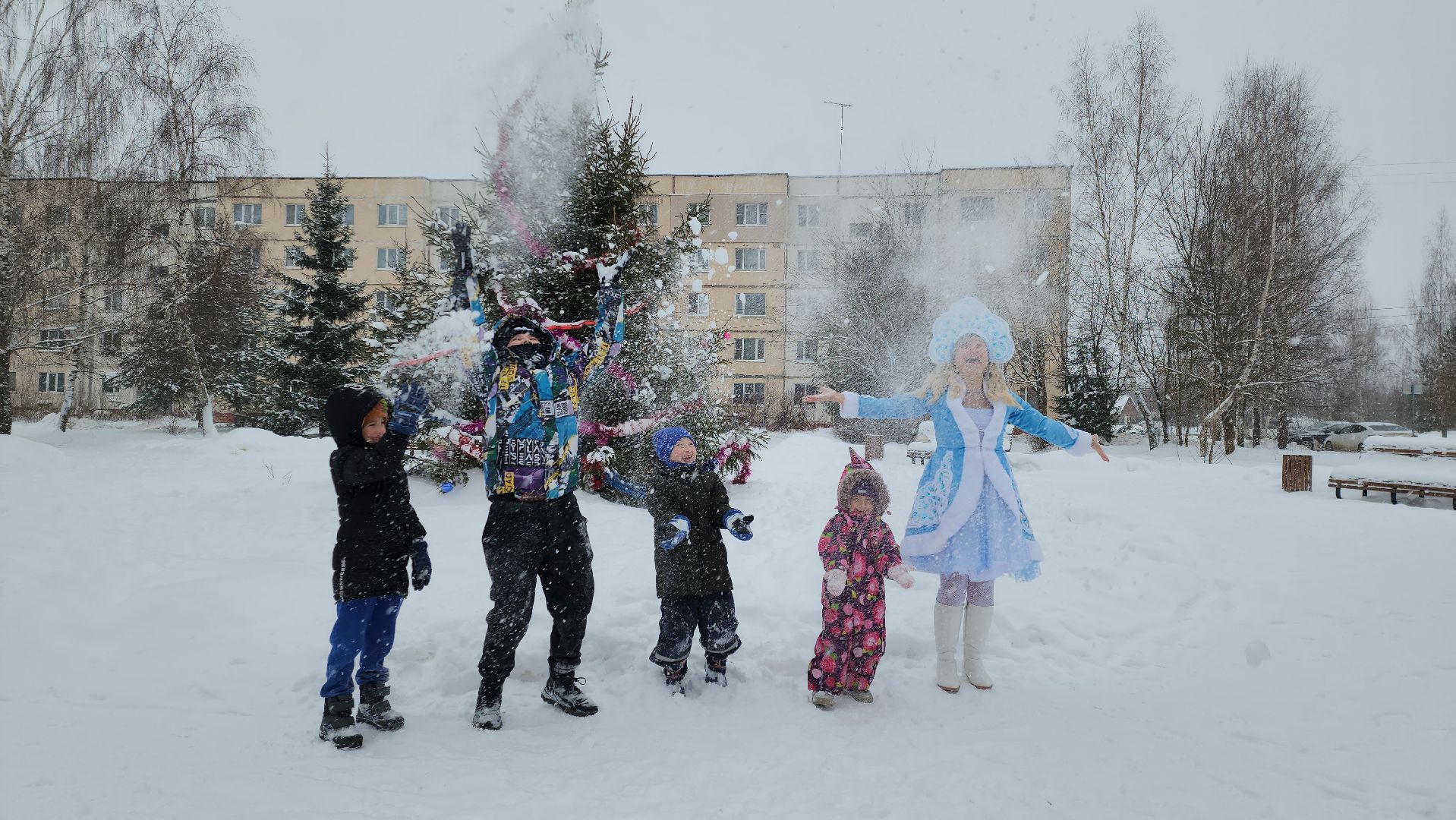 Снегурочка, зима в подмосковье, Колюбакино, зима в рузе, аниматоры, руза, рузский городской округ, вертикалки,