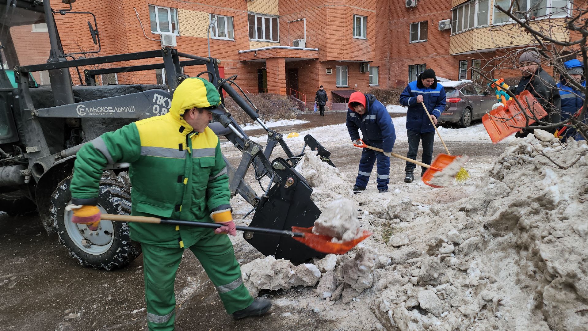 люберцы, уборка снега, управляющая компания, спецтехника, вертикалка,