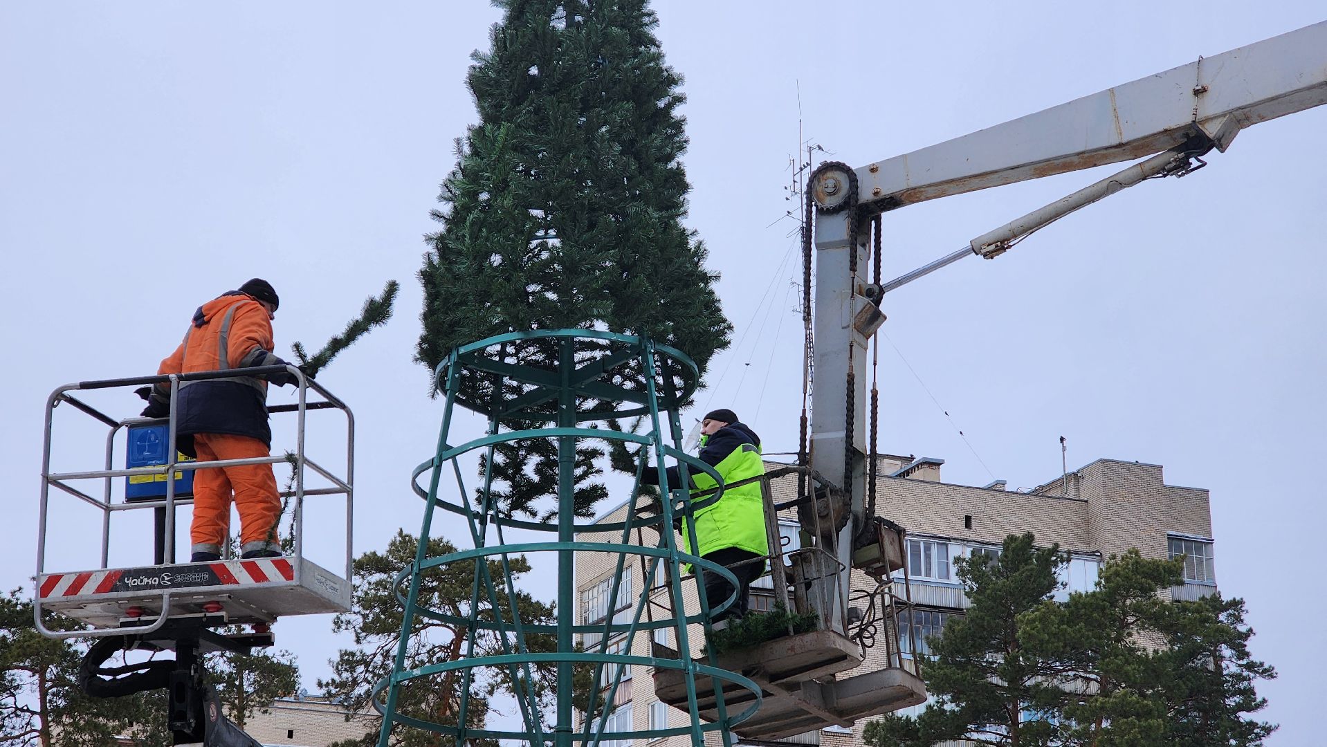Протвино, Елка у дк, Новый год, Комбинат благоустройства, Г о серпухов, вертикалки,
