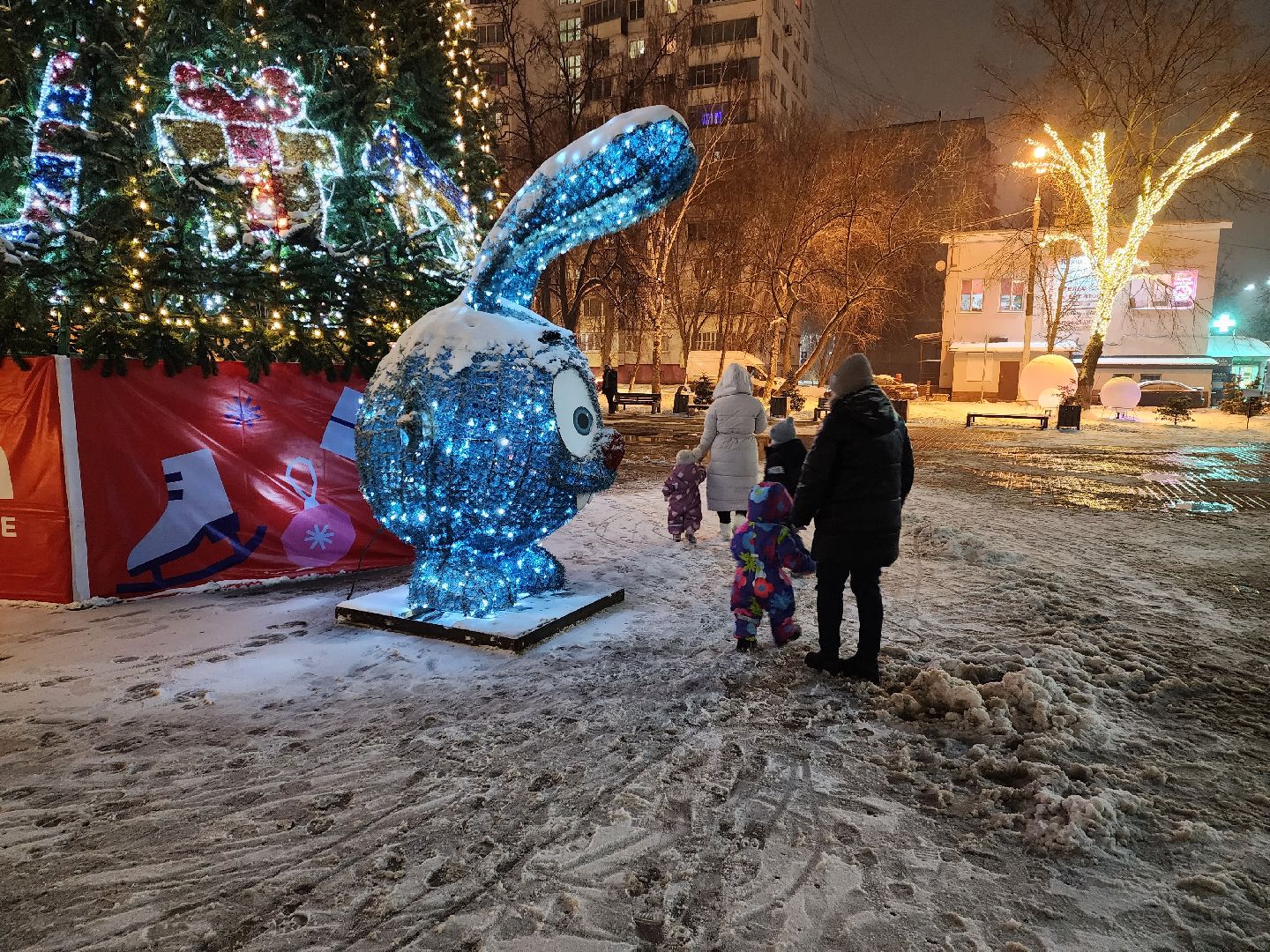 раменское, благоустройство, площадь молодежи, новогоднее украшение,
