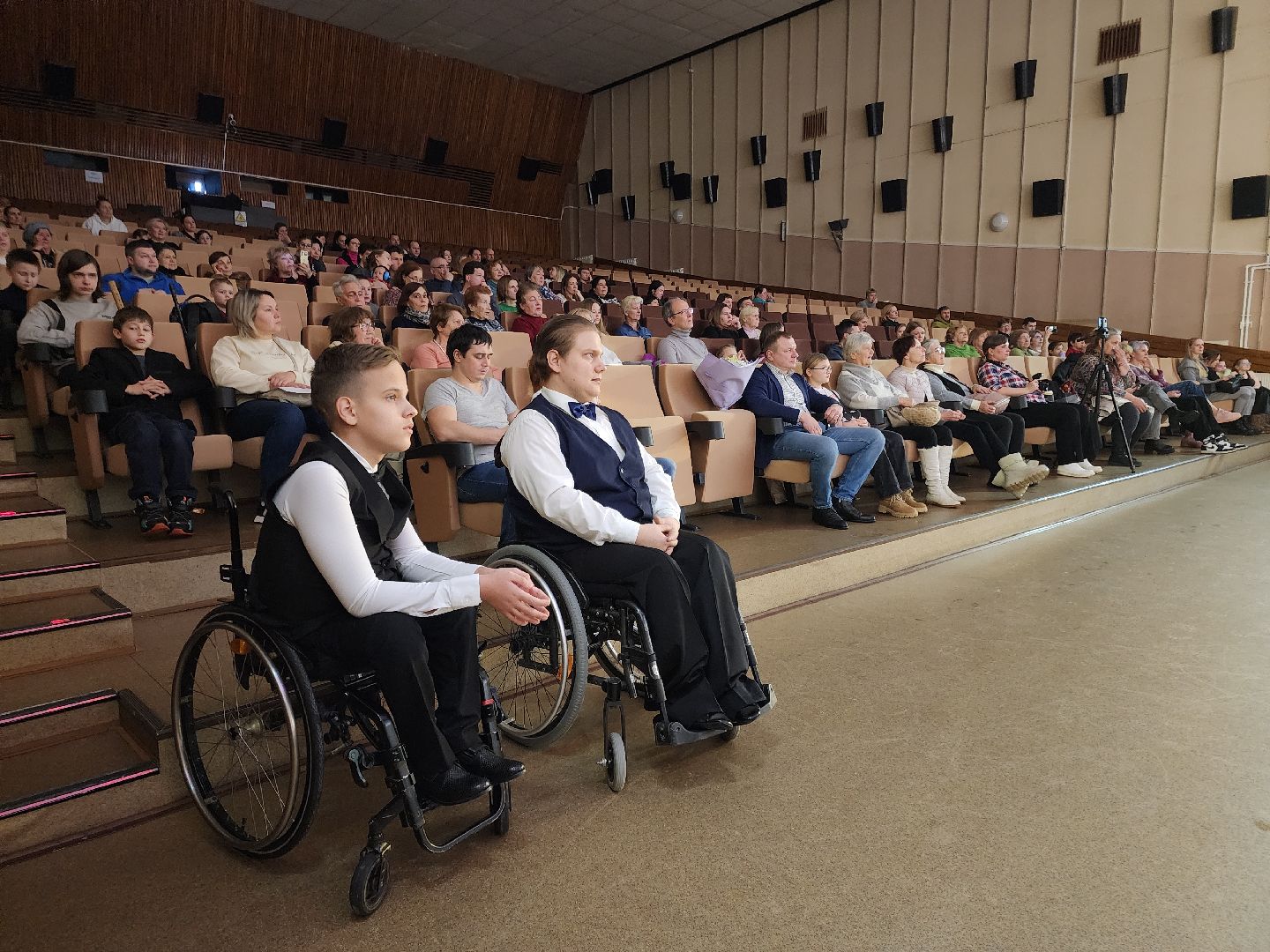 Черноголовка, Международный день инвалида, Благотворительный концерт,