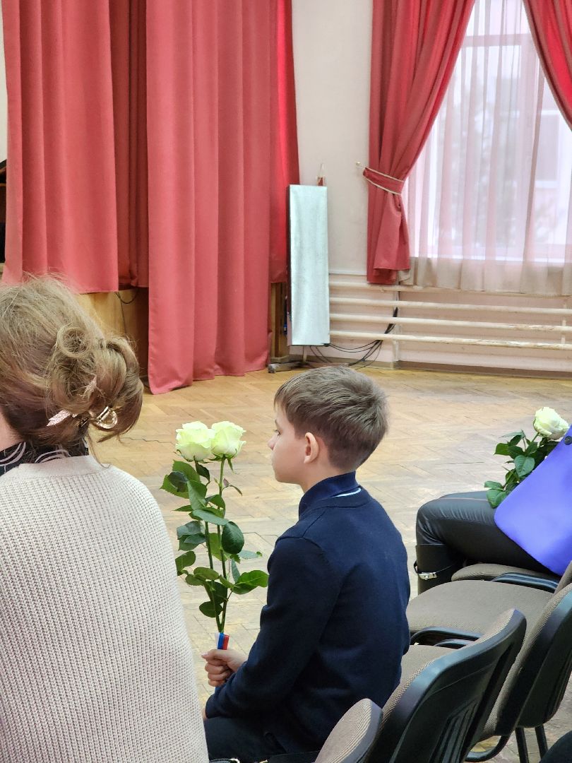 парта героя, гимназия, орден мужества, память, участник сво,