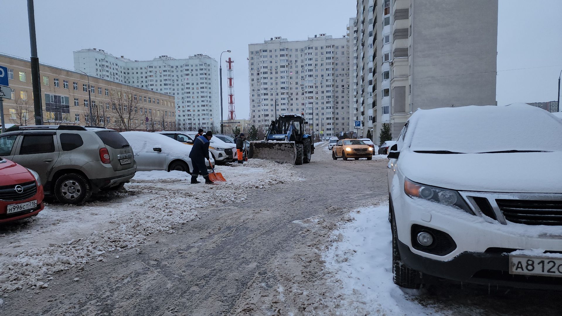 снег, уборка, уборка снега, снег и наледь, снегопад, вертикалки,