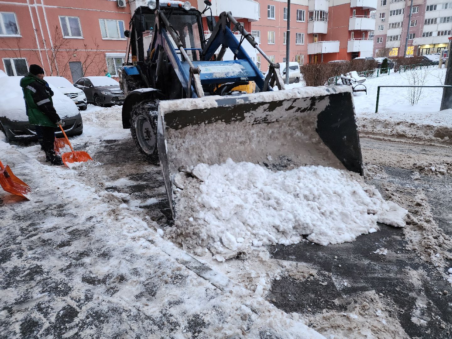 снег, уборка, уборка снега, снег и наледь, снегопад, вертикалки,