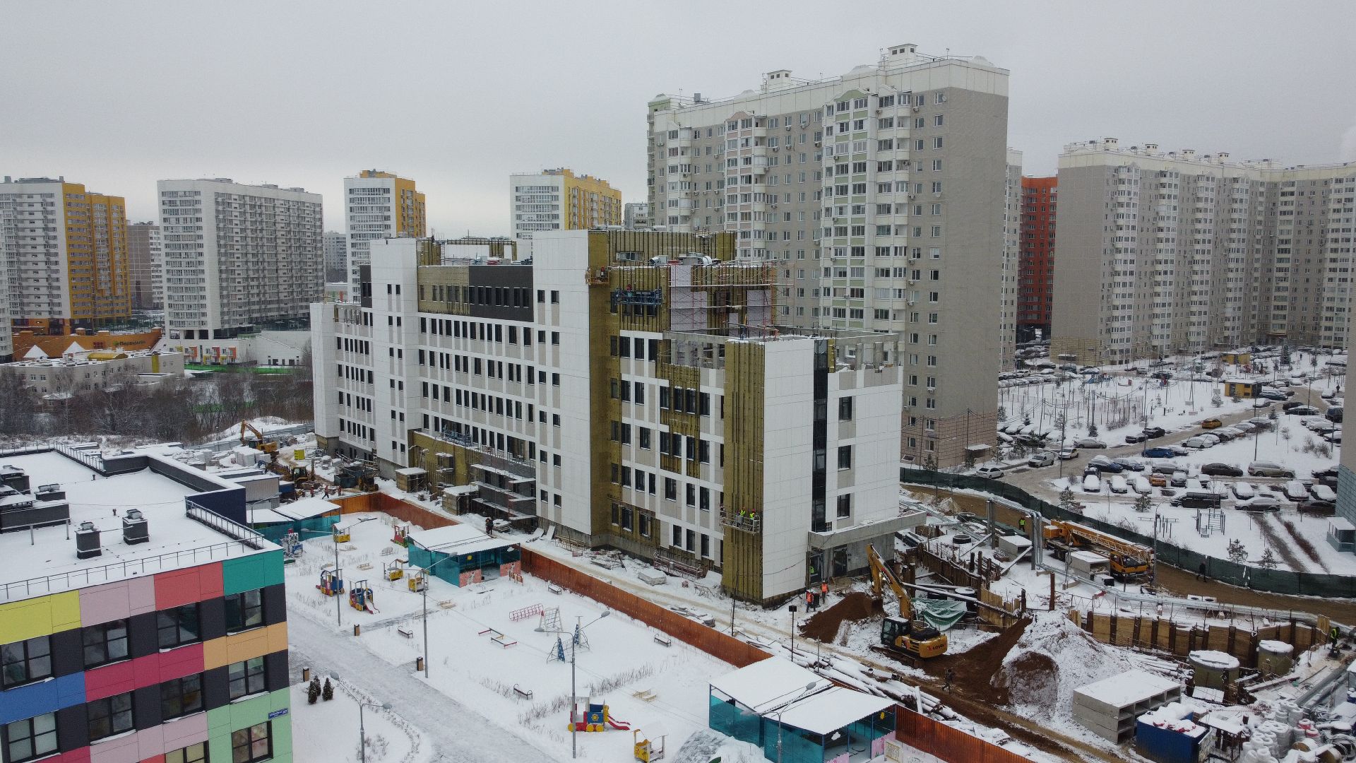 видео с коптера, строительство, поликлиника, ленинский городской округ,