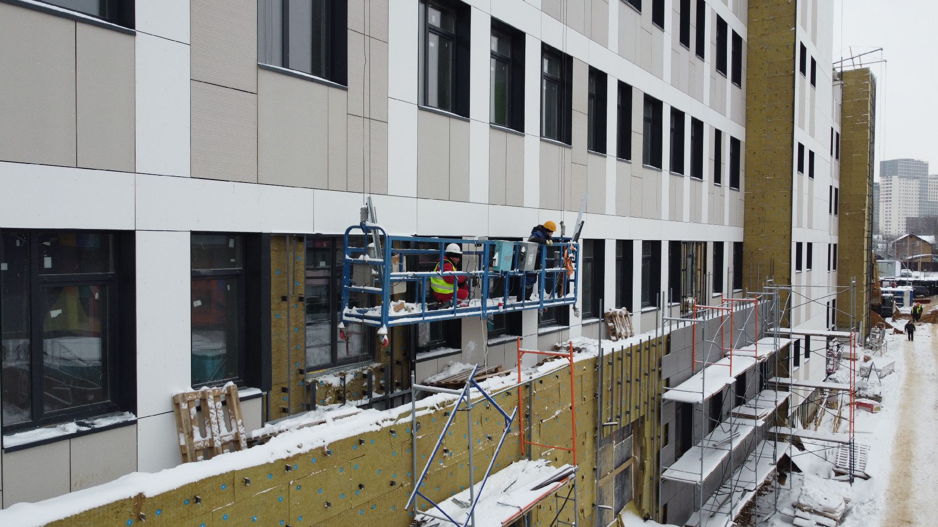 видео с коптера, строительство, поликлиника, ленинский городской округ,