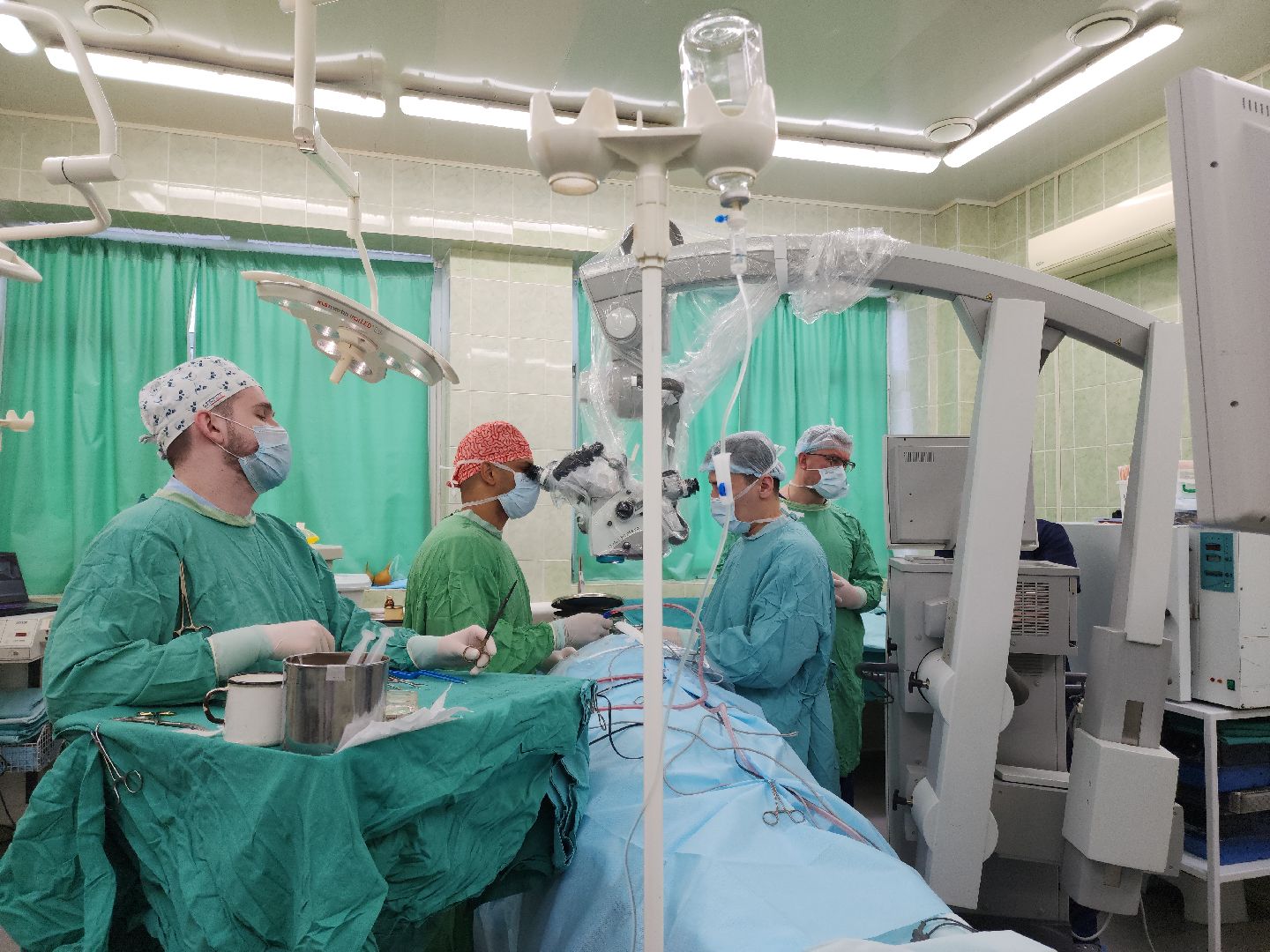 подольск, покб, нейрохирургия, врачи московской области,