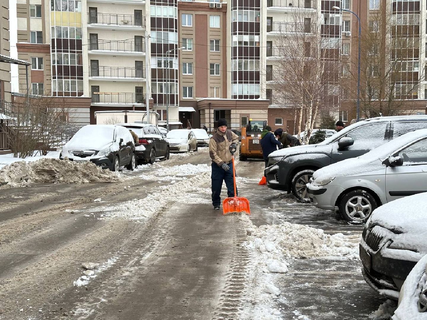 снегопад, уборка снега, коммунальная служба,
