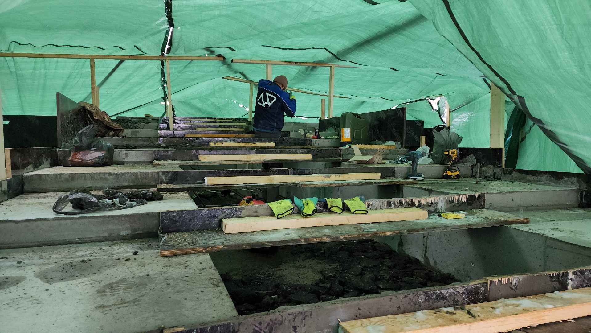 лобня, реставрация, мемориал, вертикалки,