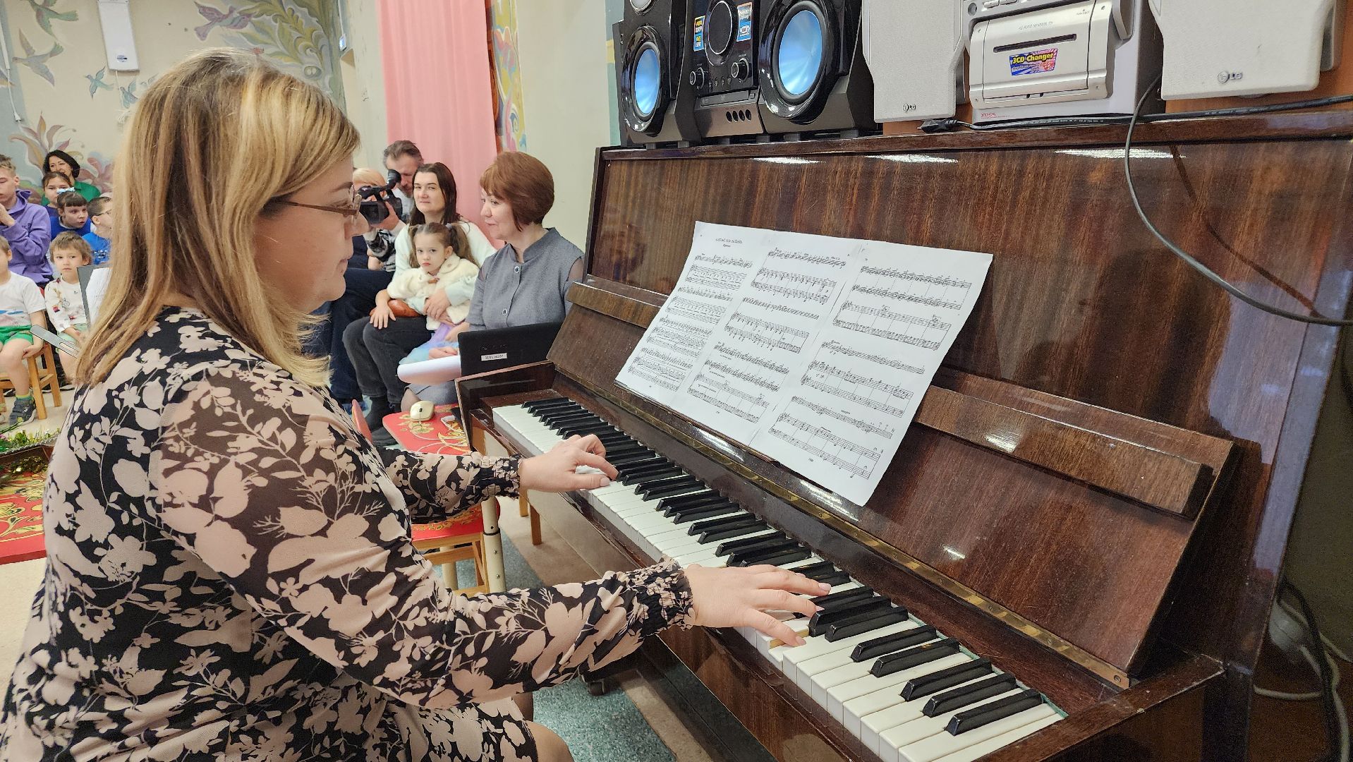 новогодняя сказка, детская школа искусств, протвино, реабилитационный центр, музыкальные инструменты,