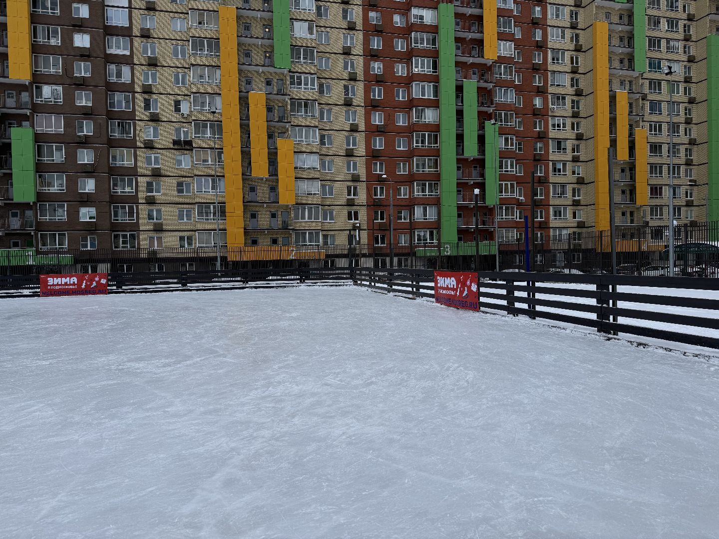 каток с искусственным льдом, каток в поселке мисайлово, Гала-шоу Ильи Авербуха, Фигурное катание,
