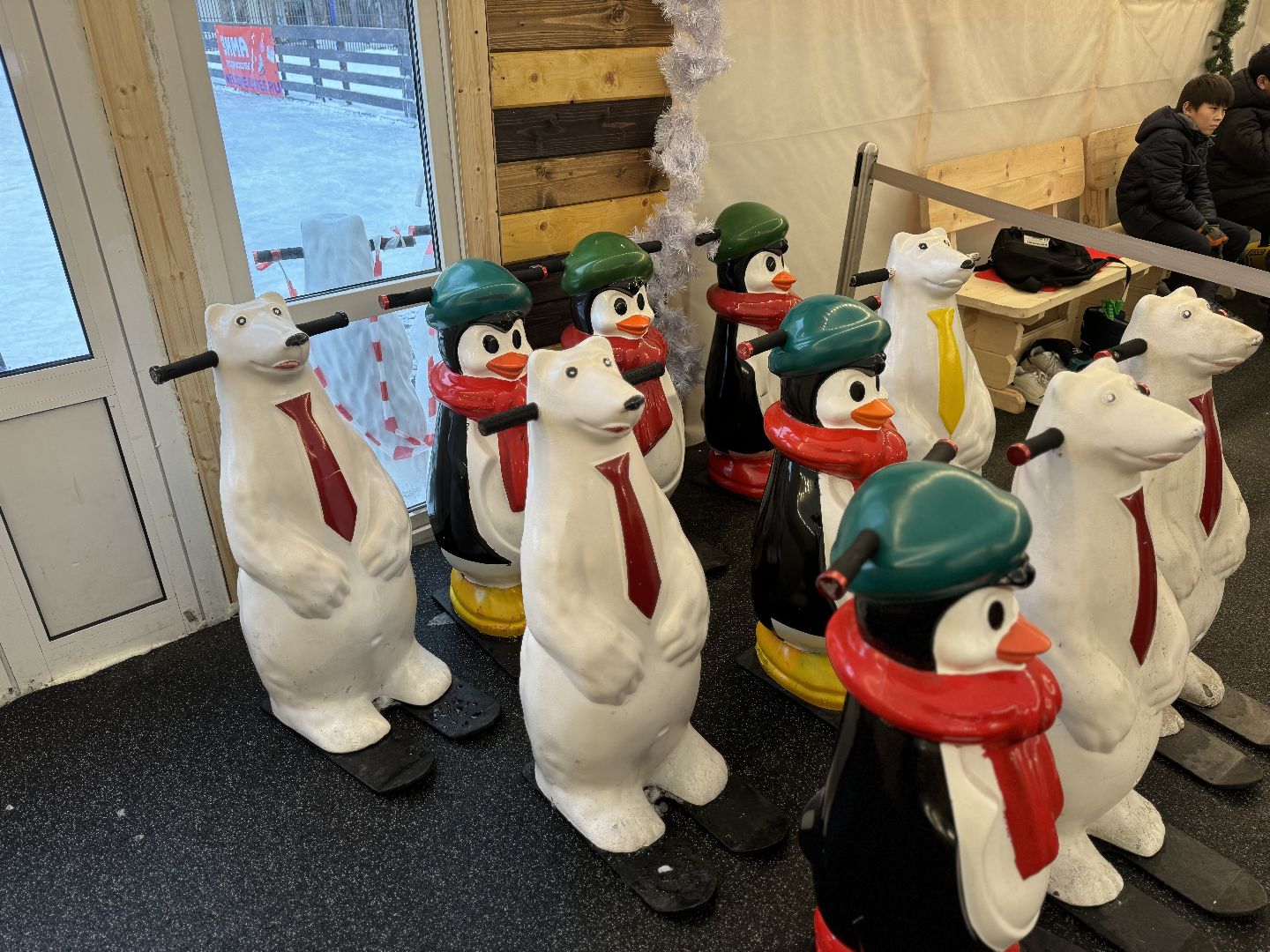 каток с искусственным льдом, каток в поселке мисайлово, Гала-шоу Ильи Авербуха, Фигурное катание,