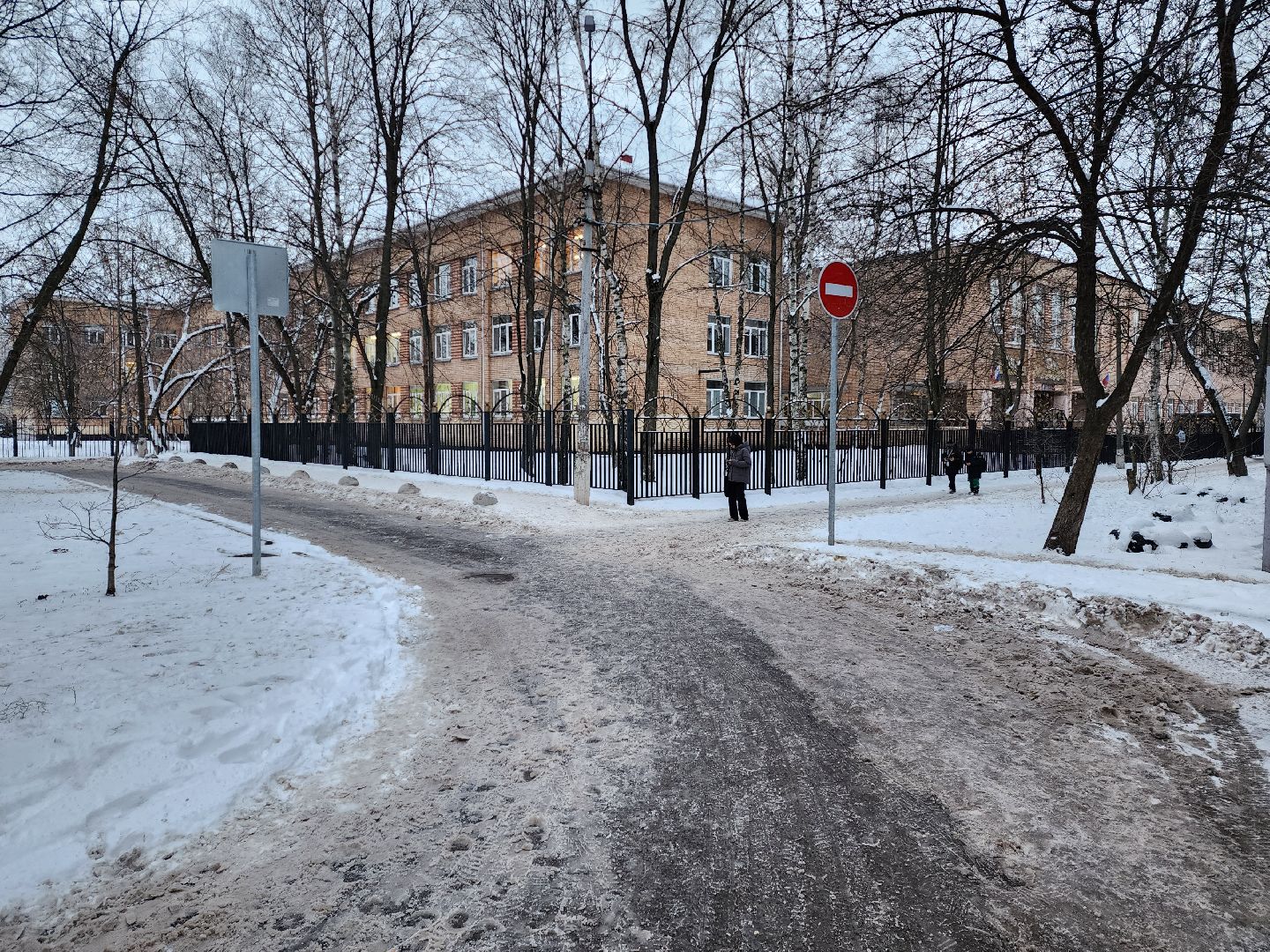 раменское, дороги, новая схема дорожного движения на улице Гурьева во дворах, вертикалки,