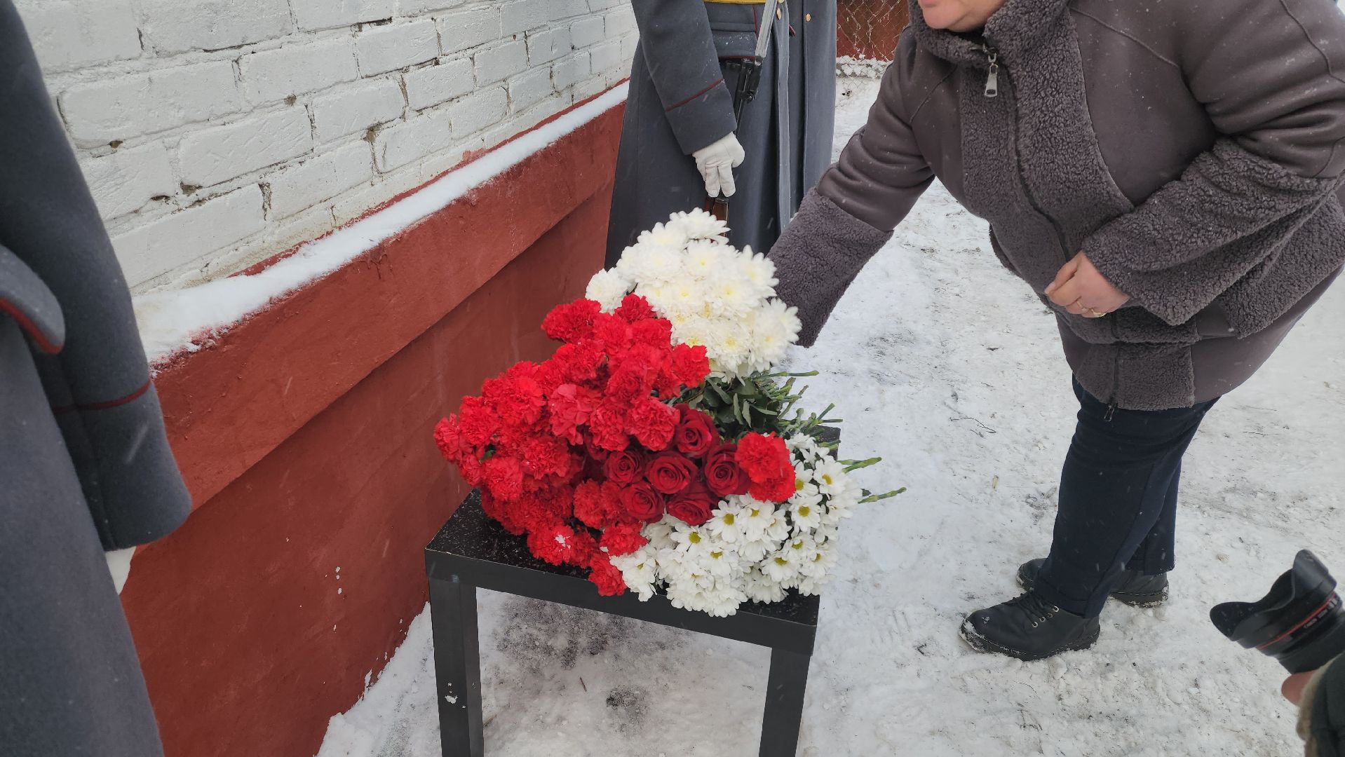 Мемориал, мемориальная доска, память, памяти бойцов сво, спецоперация,