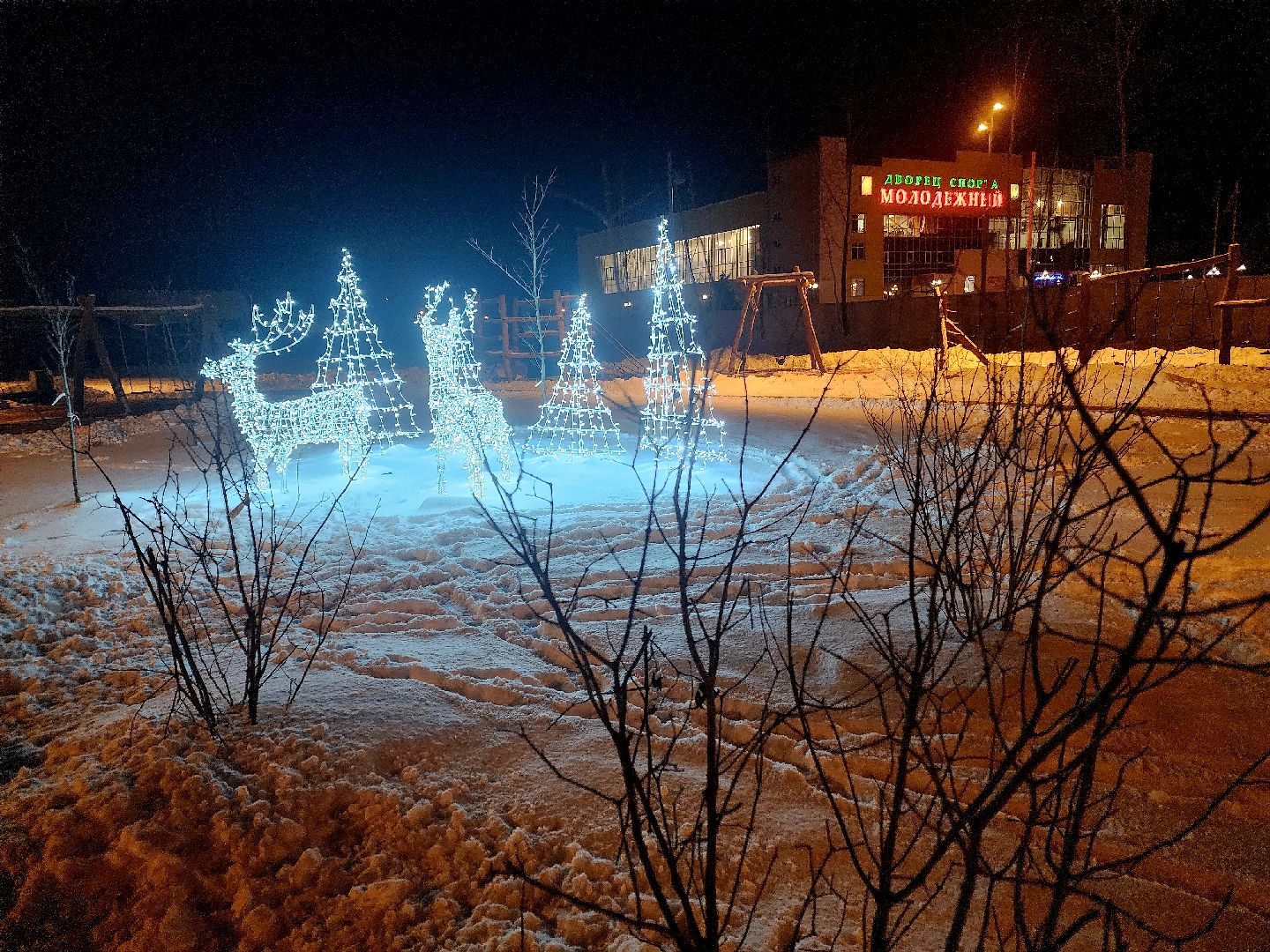 вертикалки, куровское, орехово-зуевский округ, новогоднее оформление, детский сквер,