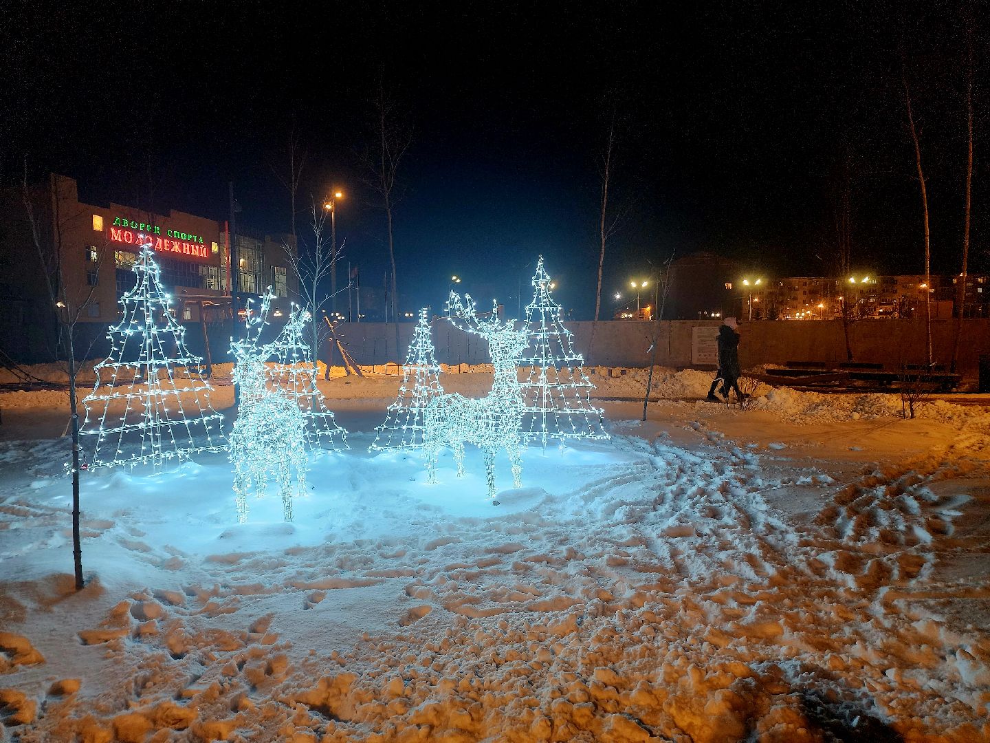 вертикалки, куровское, орехово-зуевский округ, новогоднее оформление, детский сквер,
