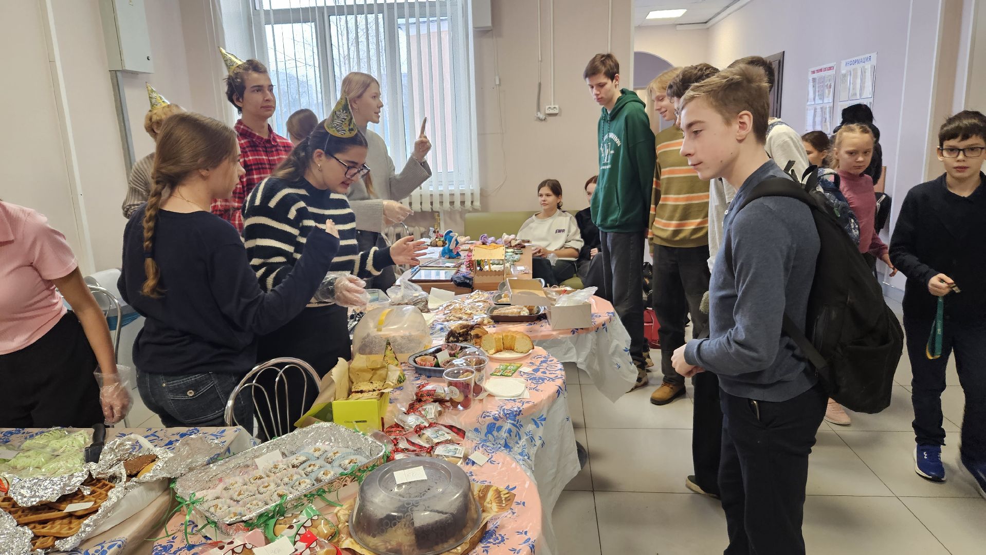 Школа, новогодняя ярмарка, Жуковский,