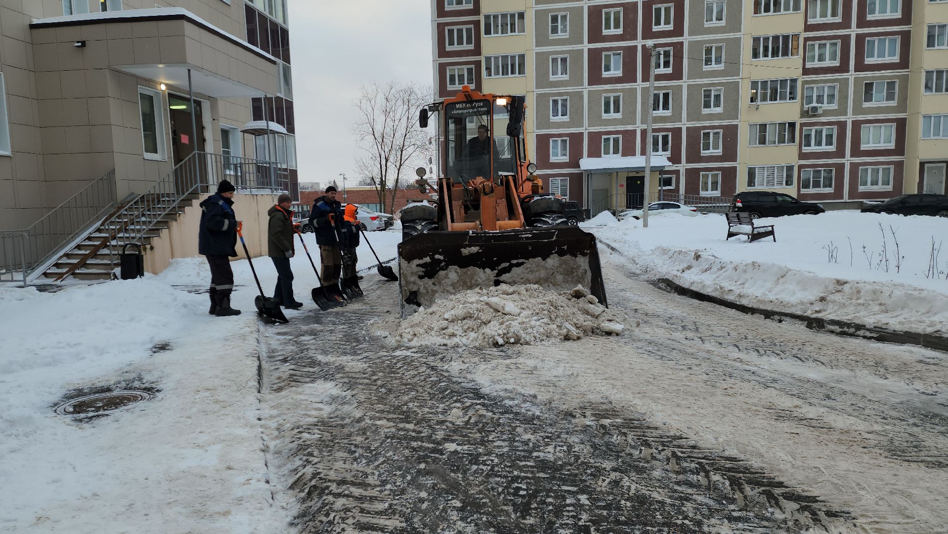 Благоустройство, Руза, вывоз снега, рузский городской округ, московская область, подмосковье, коммунальная техника, вертикалки,