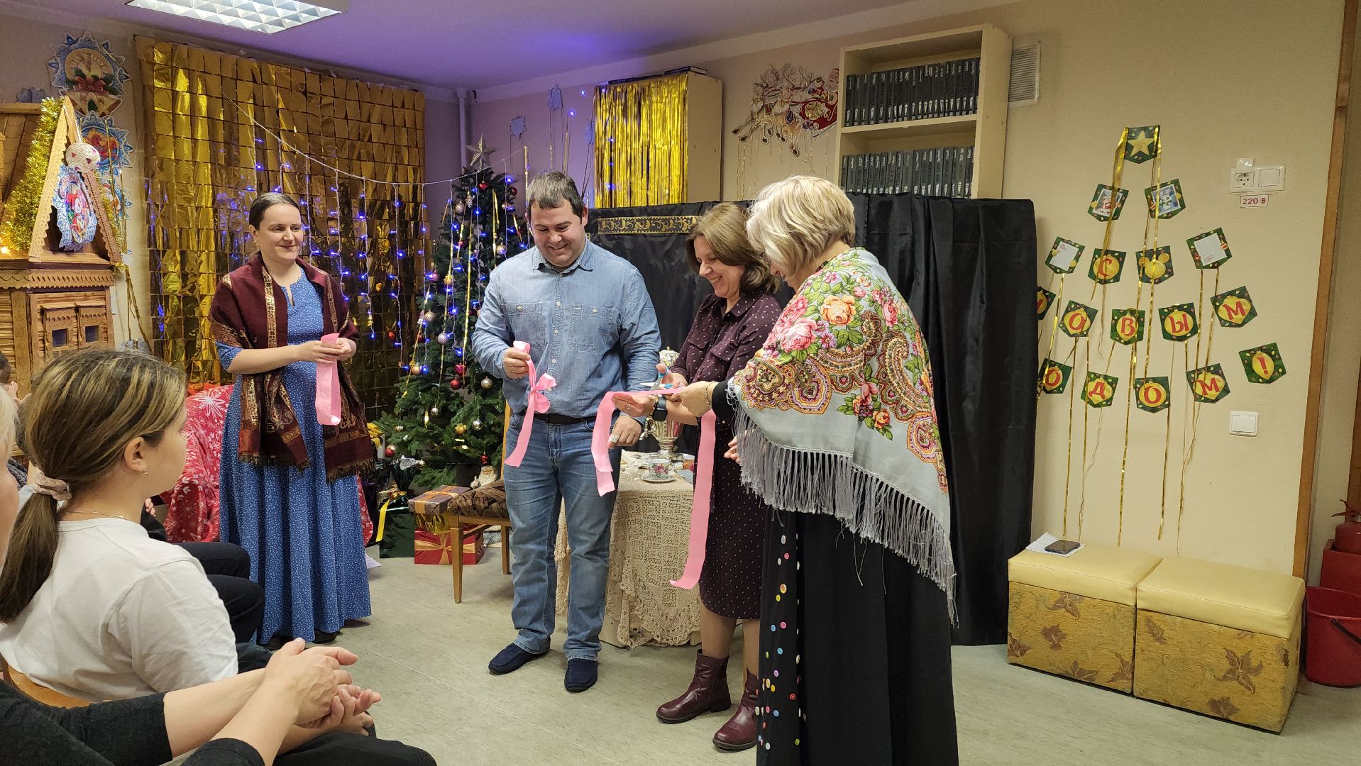 Выставка, федоскинская роспись, Лобня,